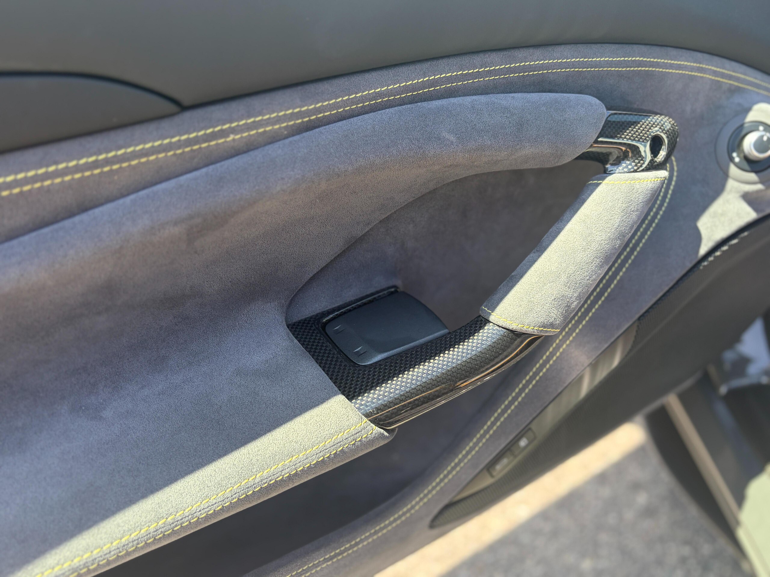 2022 Ferrari F8 Tributo — Photo 14 / 32