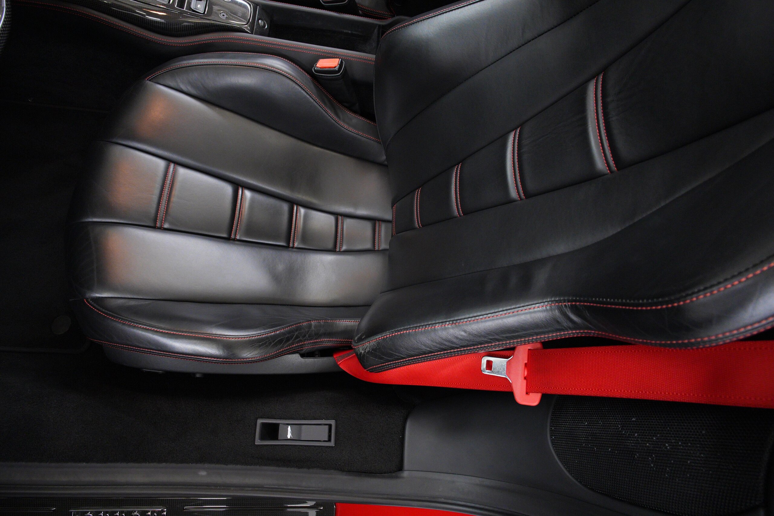 2013 Ferrari 458 Spider — Photo 15 / 41