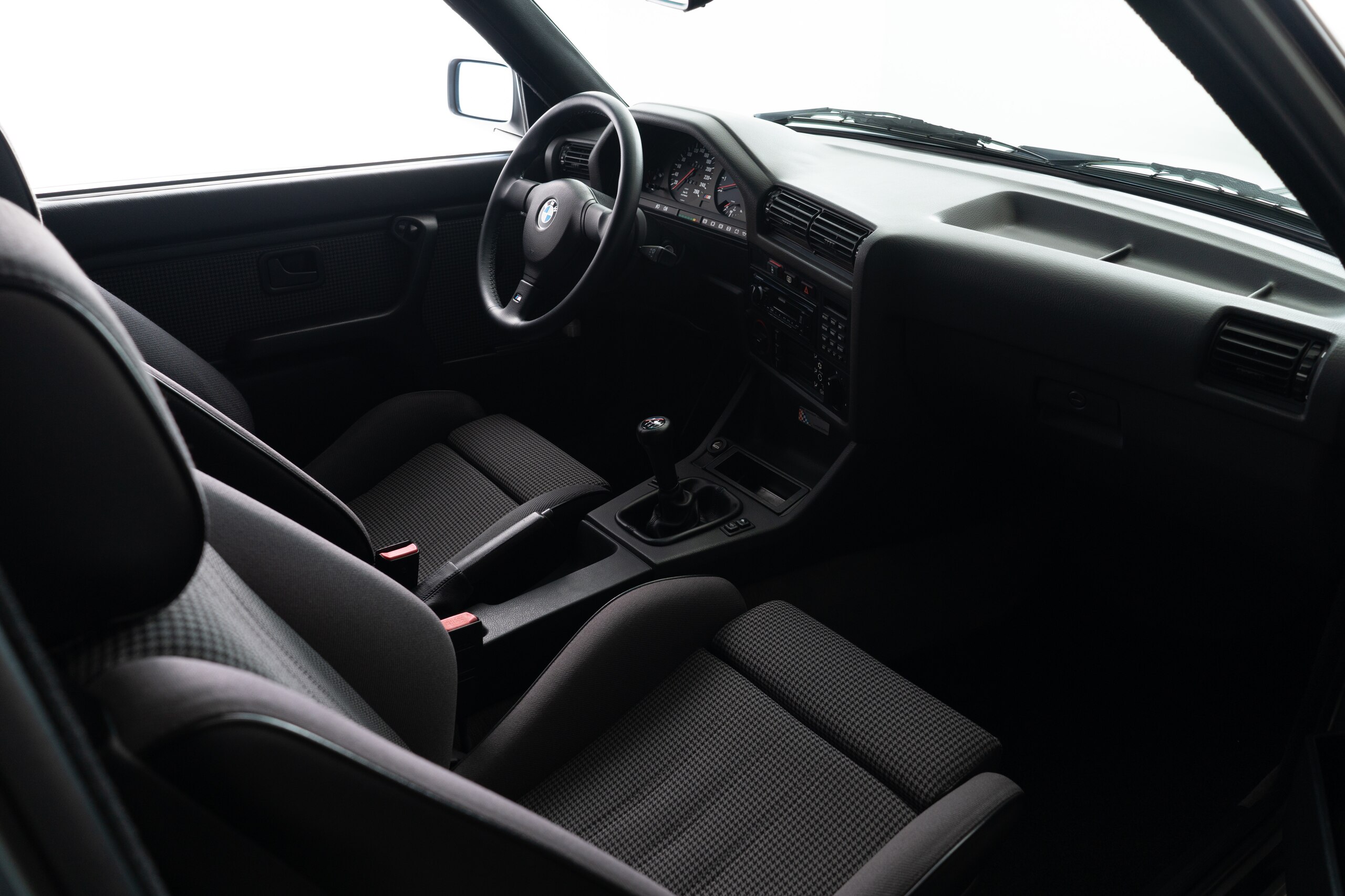 1989 BMW M3 Coupe — Photo 9 / 15