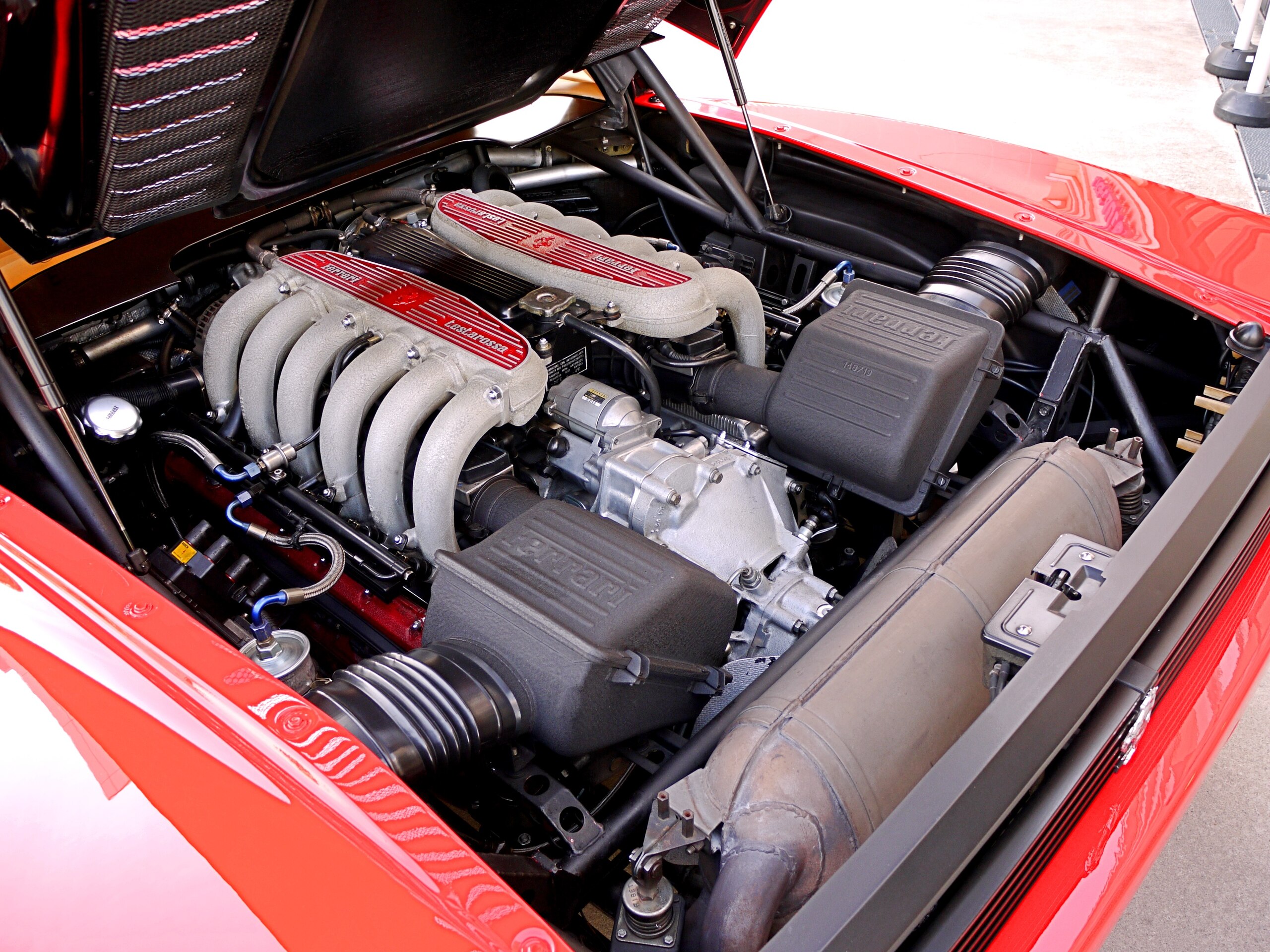 1994 Ferrari 512TR — Photo 14 / 16