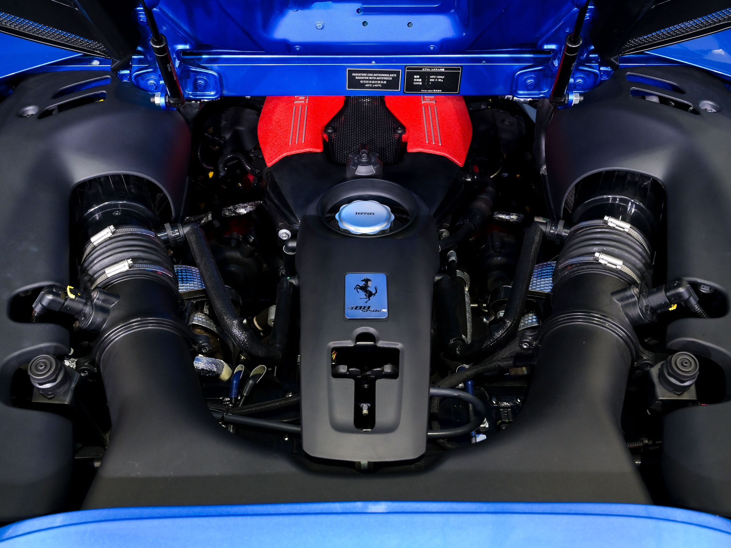 2018 Ferrari 488 Spider — Photo 21 / 22