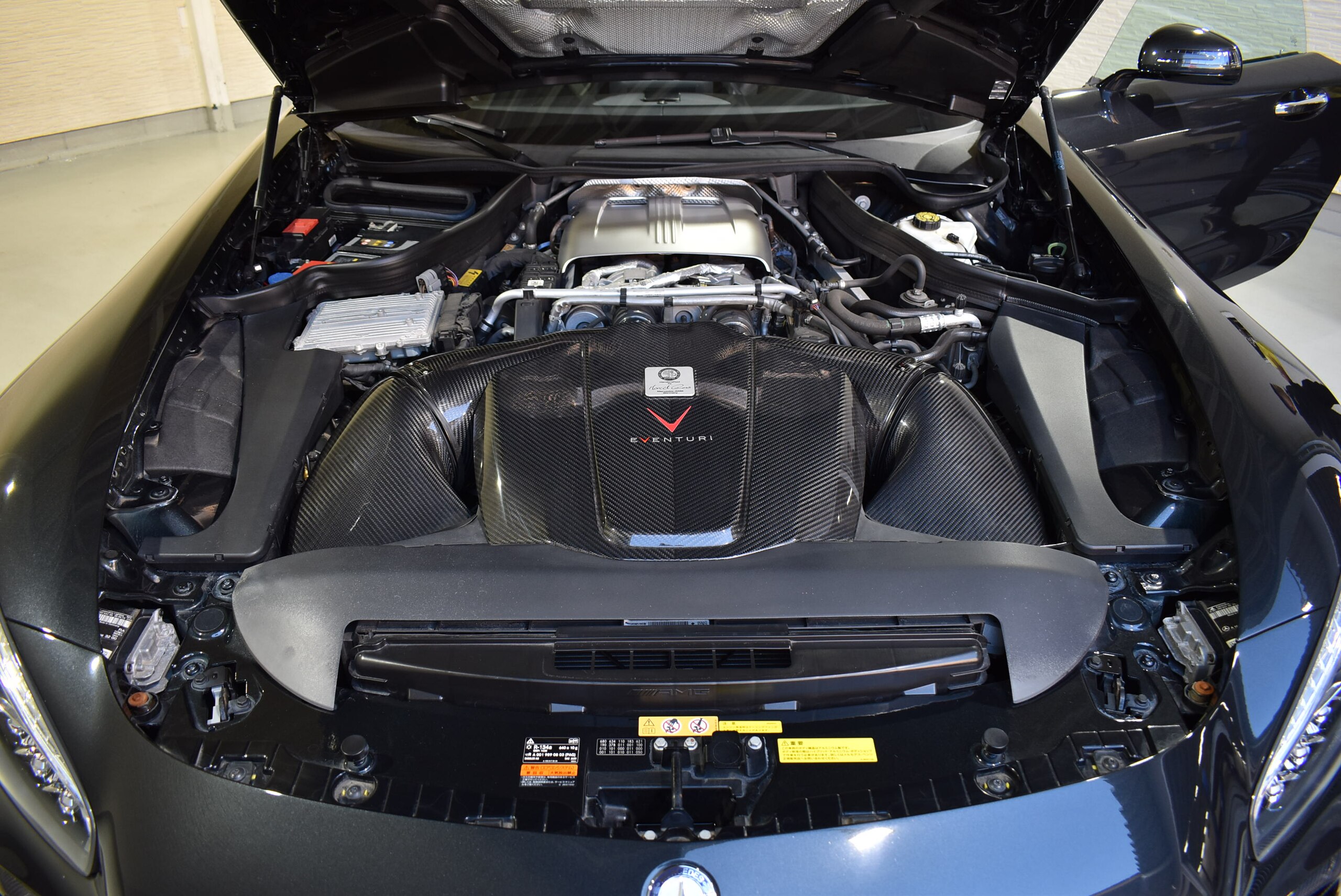 2016 Mercedes Benz AMG GT S — Photo 16 / 17