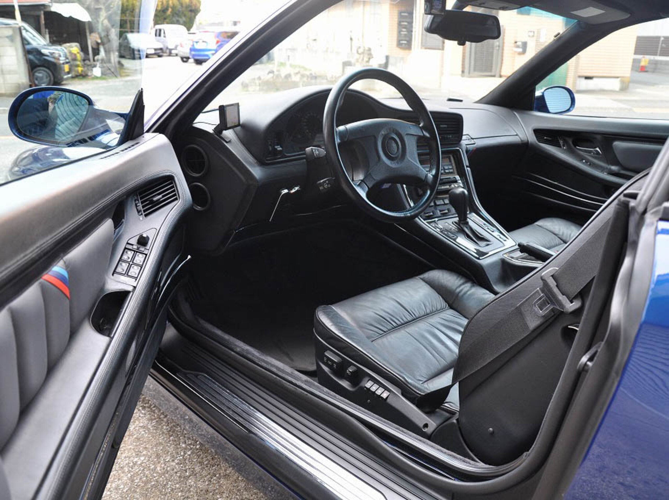 1997 BMW 840Ci — Photo 8 / 17