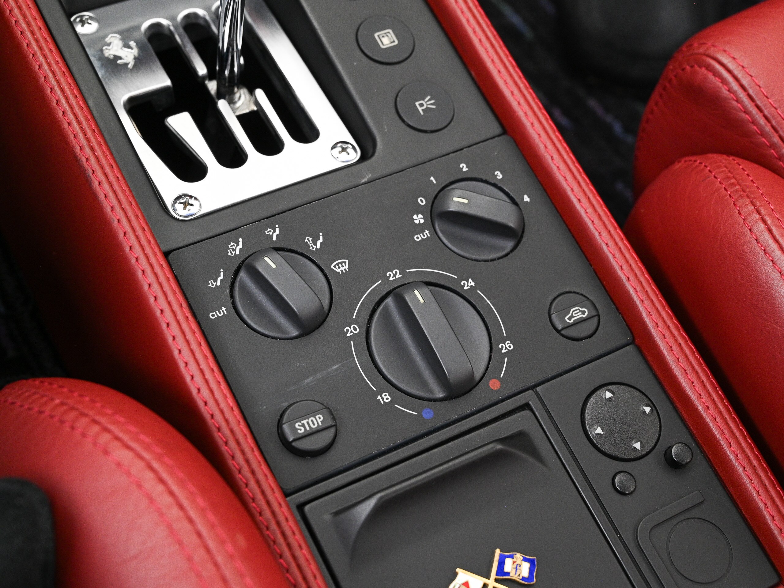 1998 Ferrari F355 Berlinetta — Photo 14 / 17