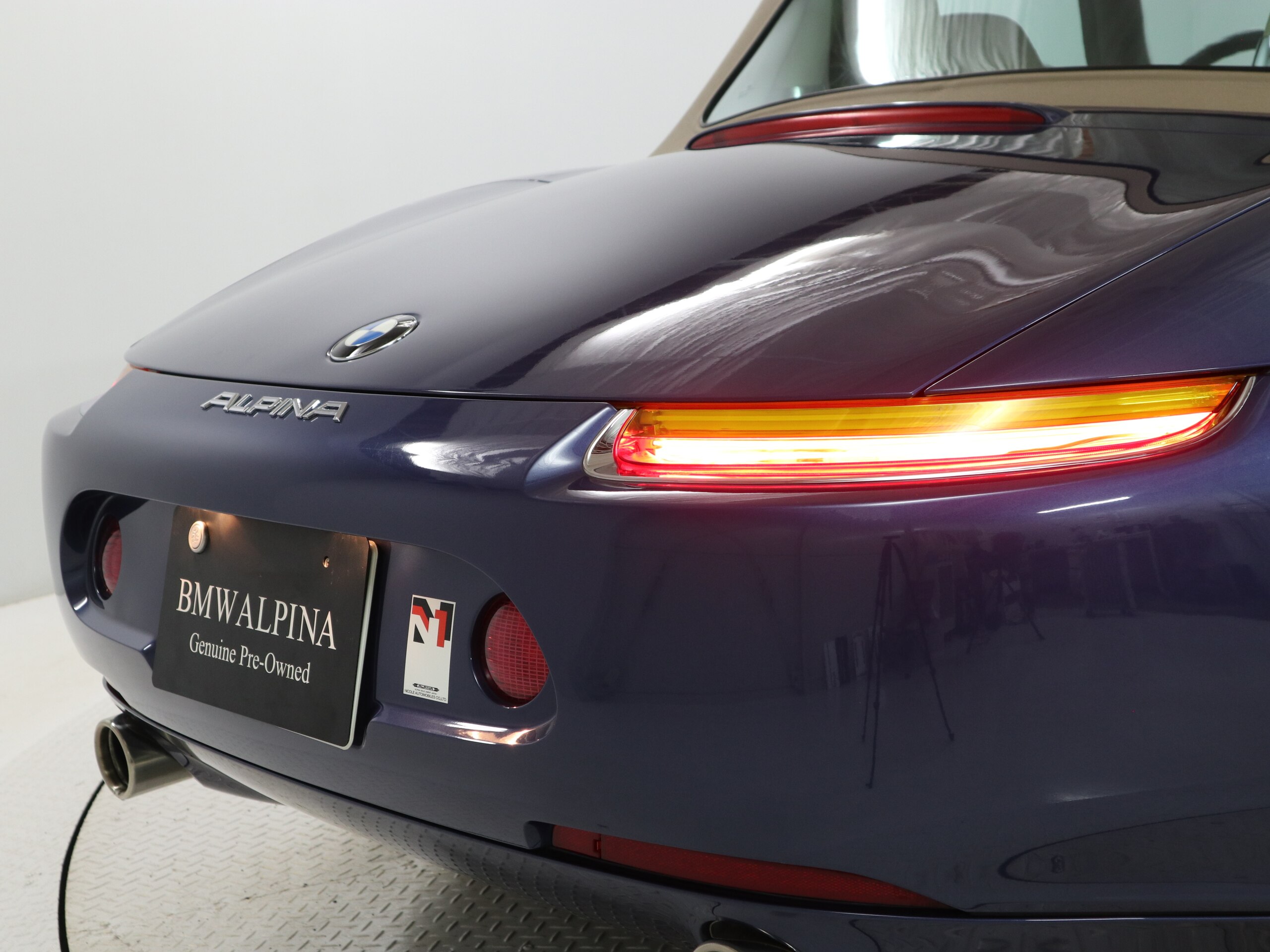 2003 BMW Alpina Roadster V8 Limited Edition — Photo 14 / 19