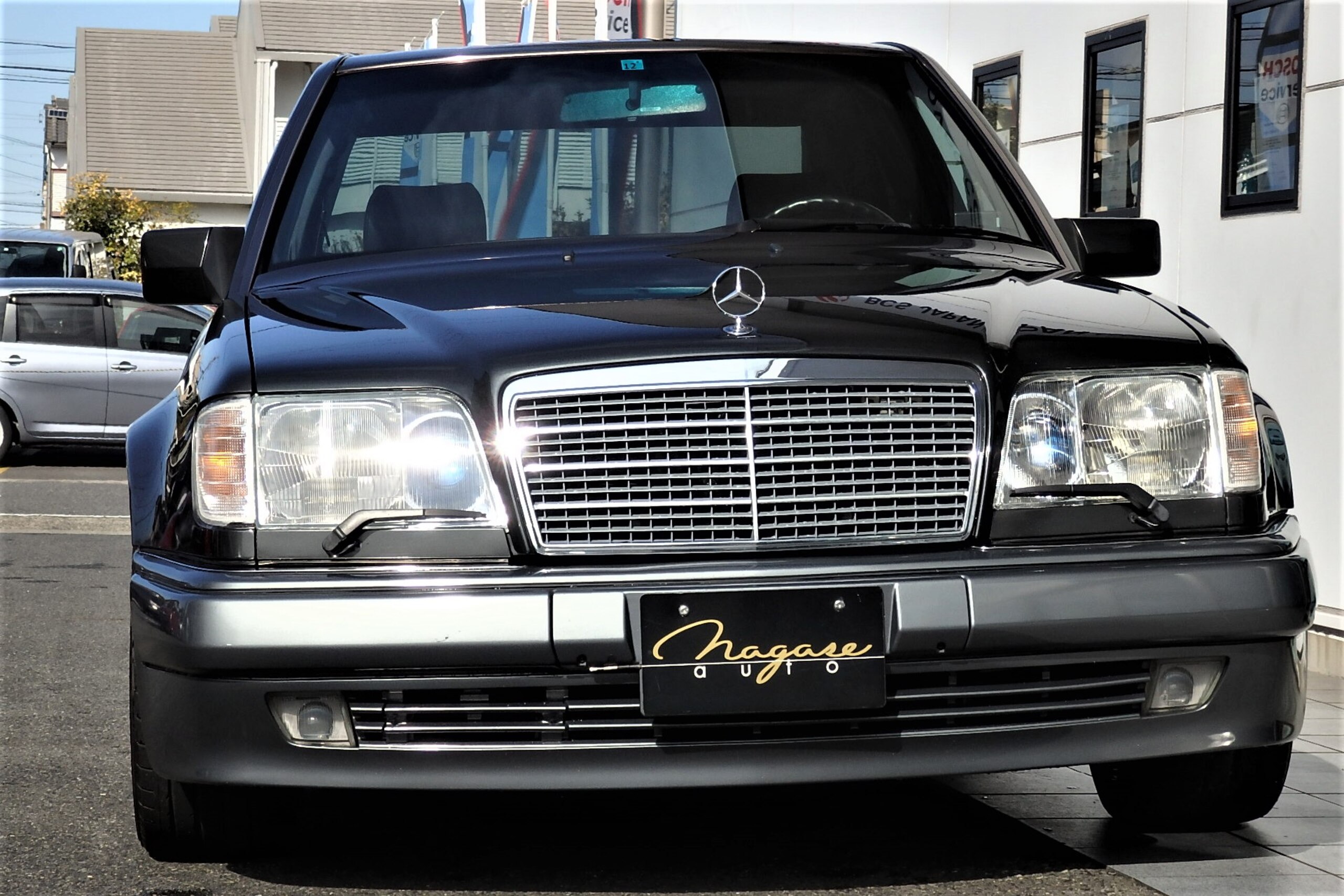 1993 Mercedes Benz E500 for sale in Japan