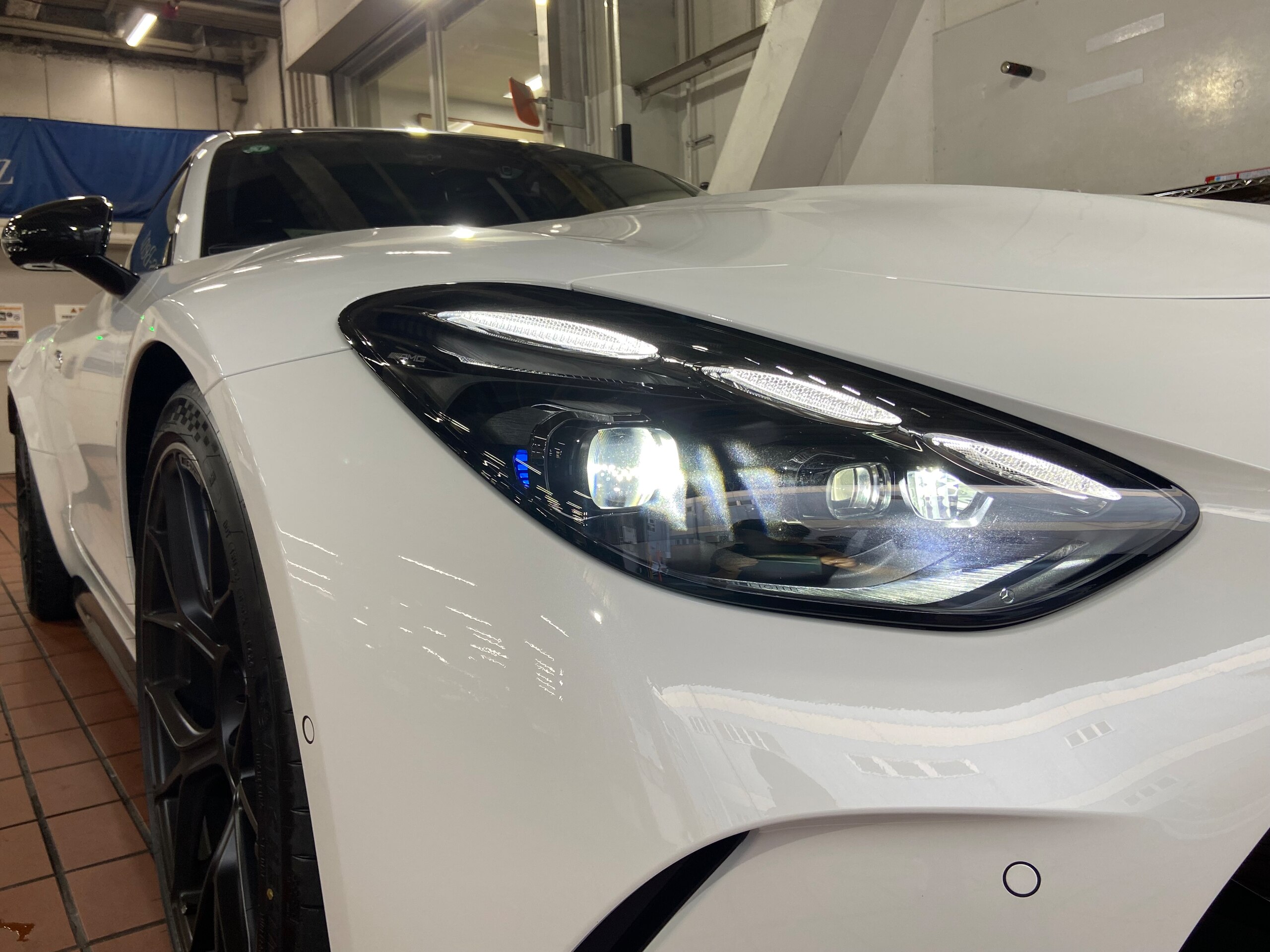 2024 Mercedes Benz AMG GT63 4Matic+ — Photo 18 / 22