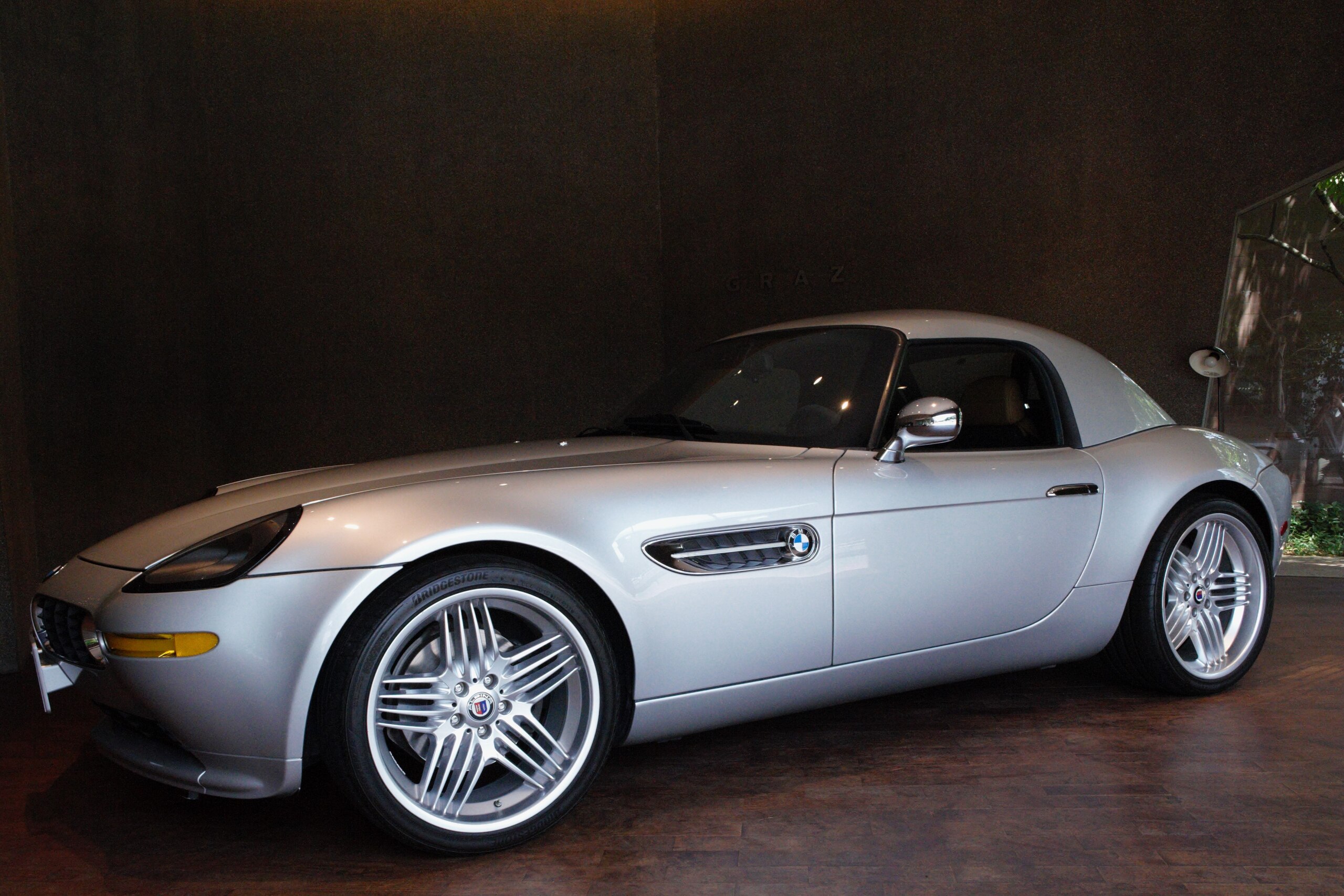 2000 BMW Z8 for sale in Japan