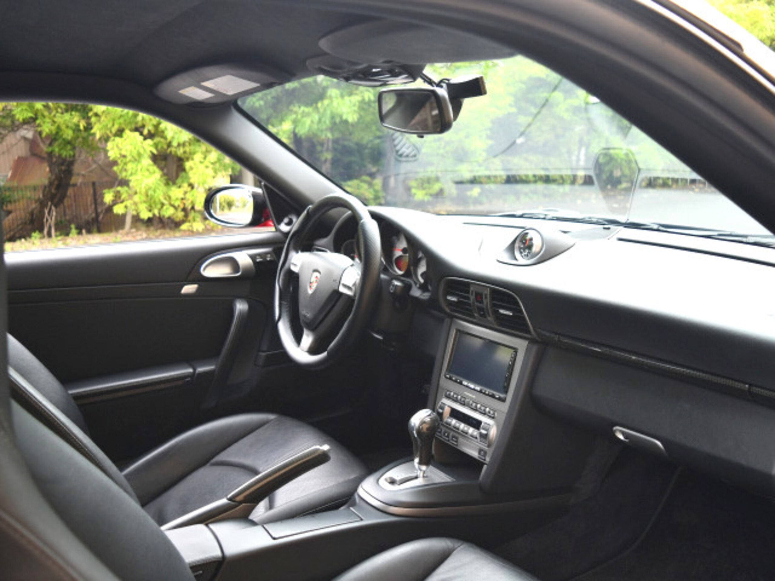 2009 Porsche 911 Carrera — Photo 18 / 24