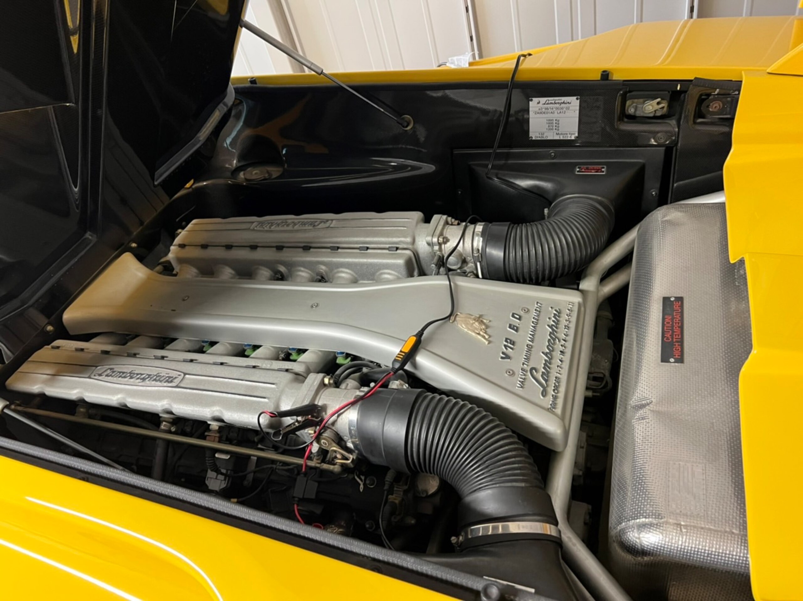 2001 Lamborghini Diablo VT — Photo 9 / 9