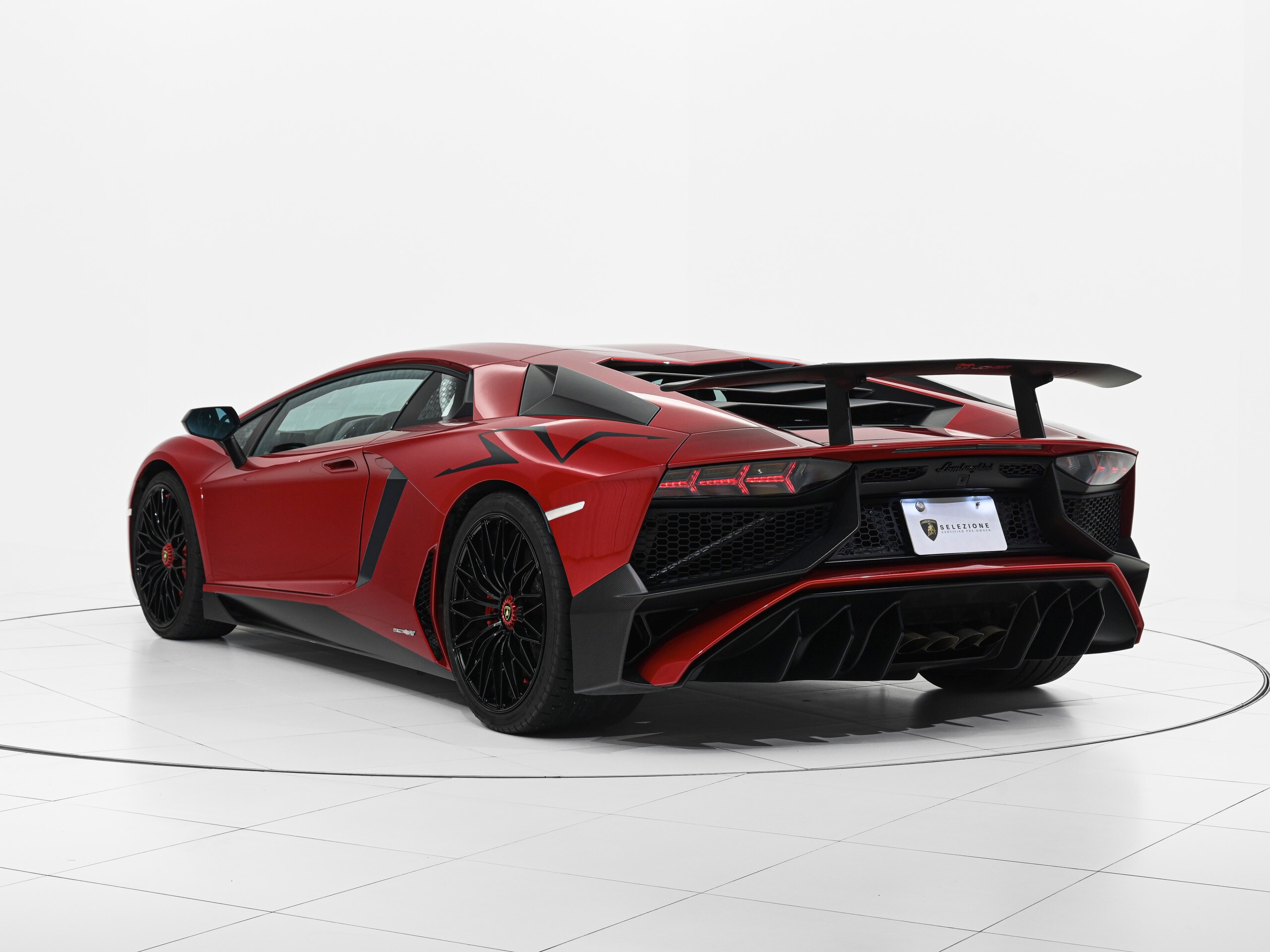 2015 Lamborghini Aventador LP750-4 Superveloce — Photo 6 / 25