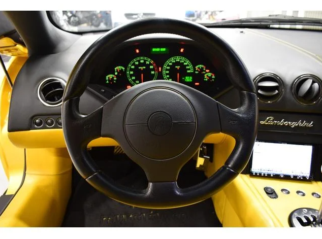 2003 Lamborghini Murcielago LP620 — Photo 6 / 19