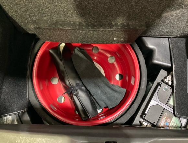 1994 Porsche 911 Carrera — Photo 20 / 22