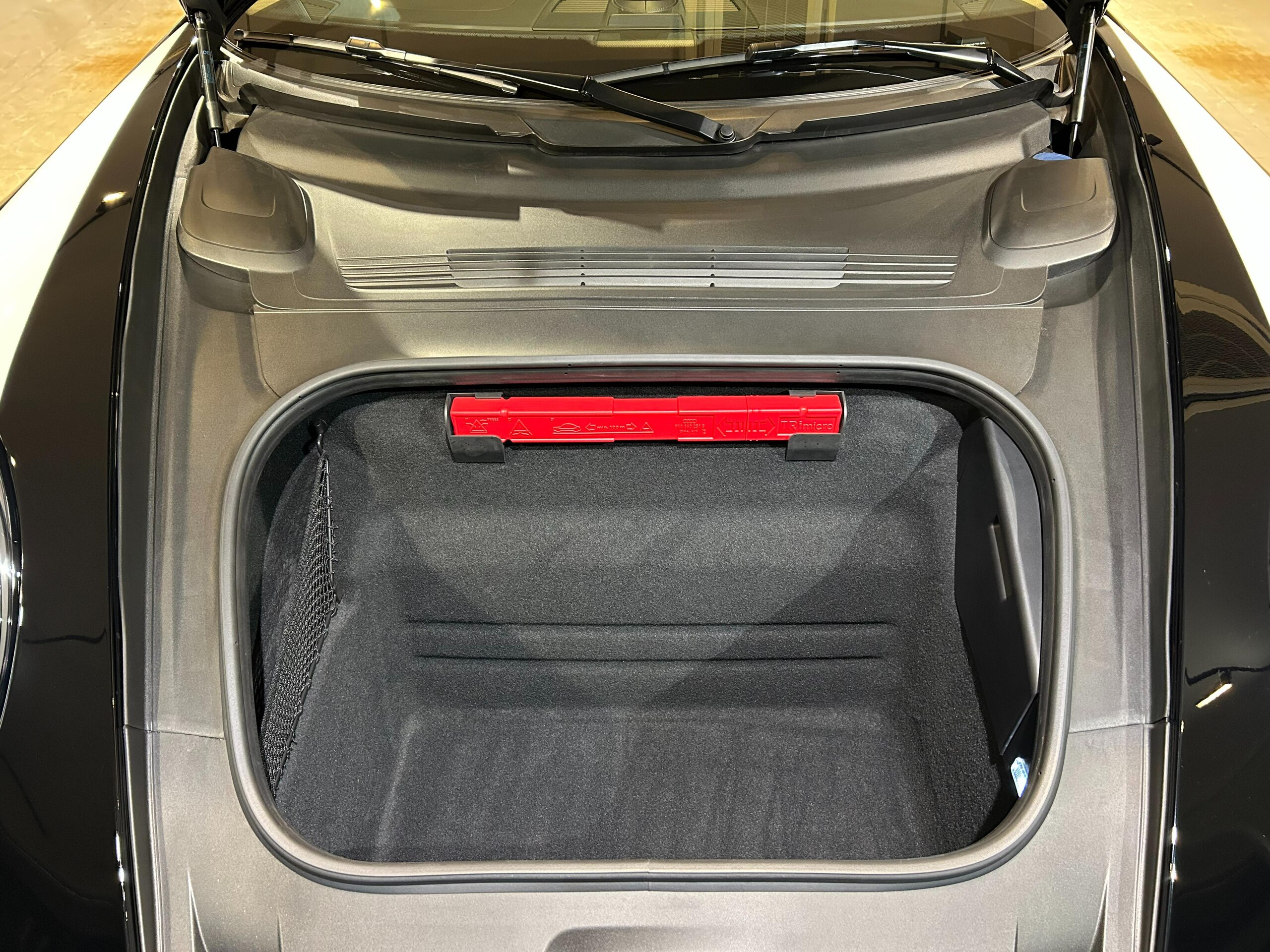 2020 Porsche 911 Targa 4S — Photo 48 / 78