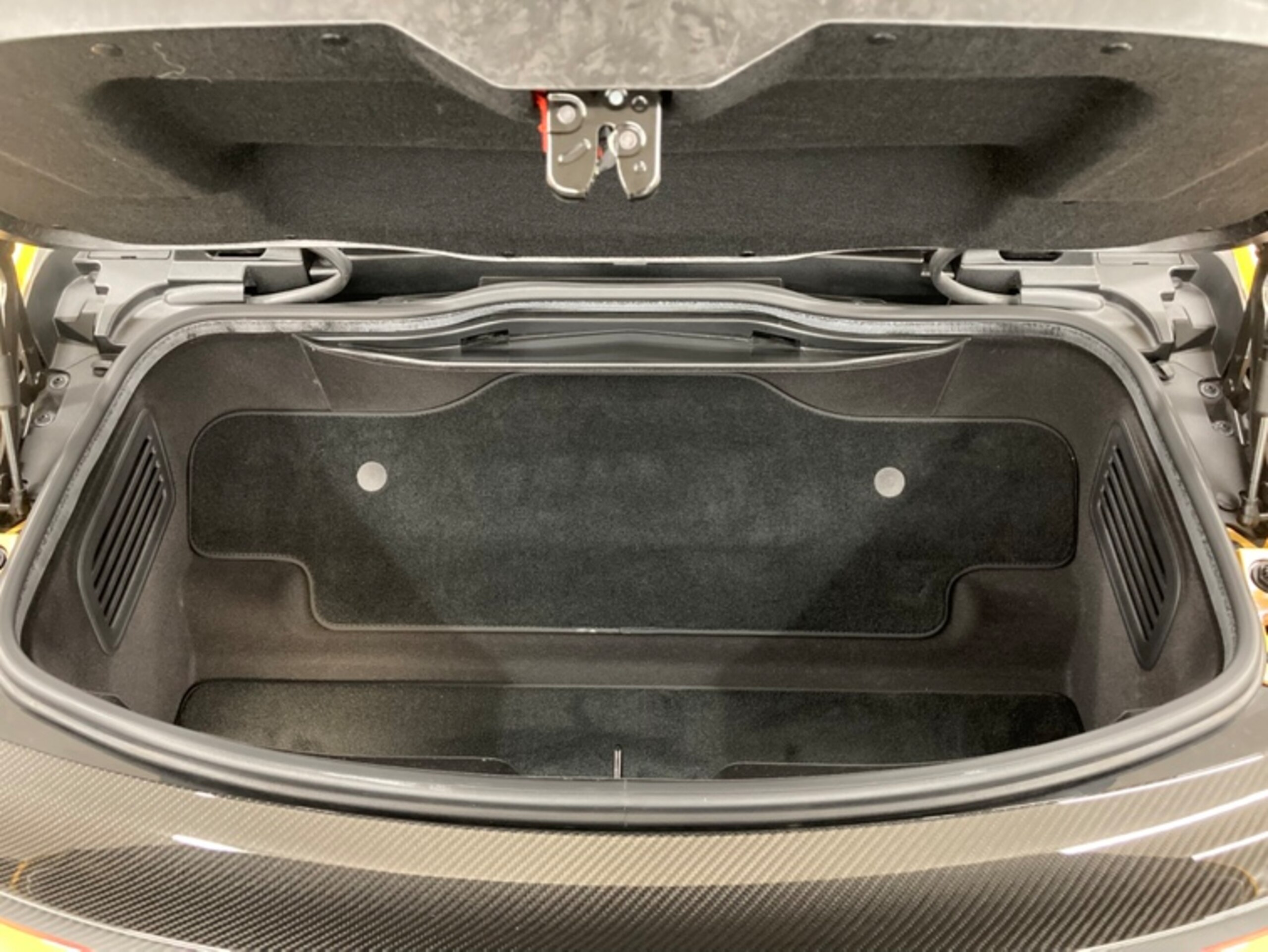 2024 Maserati MC20 Cielo — Photo 16 / 16