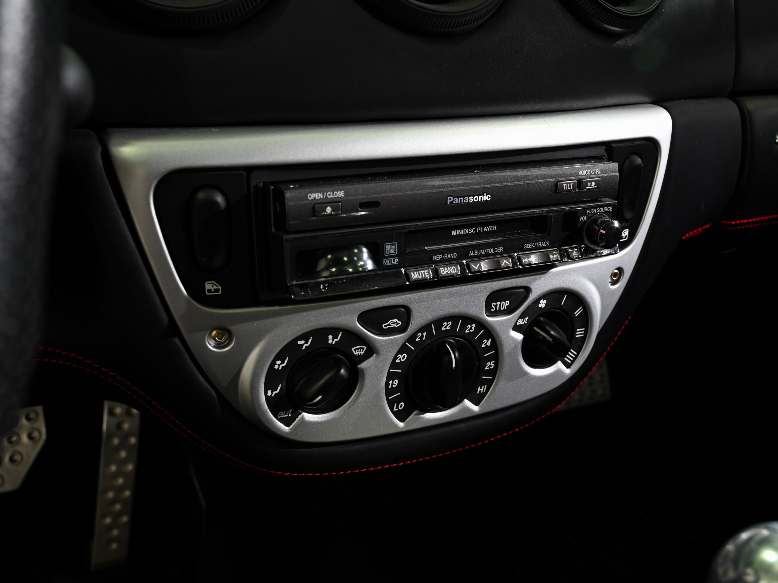 2004 Ferrari 360 Modena — Photo 12 / 22