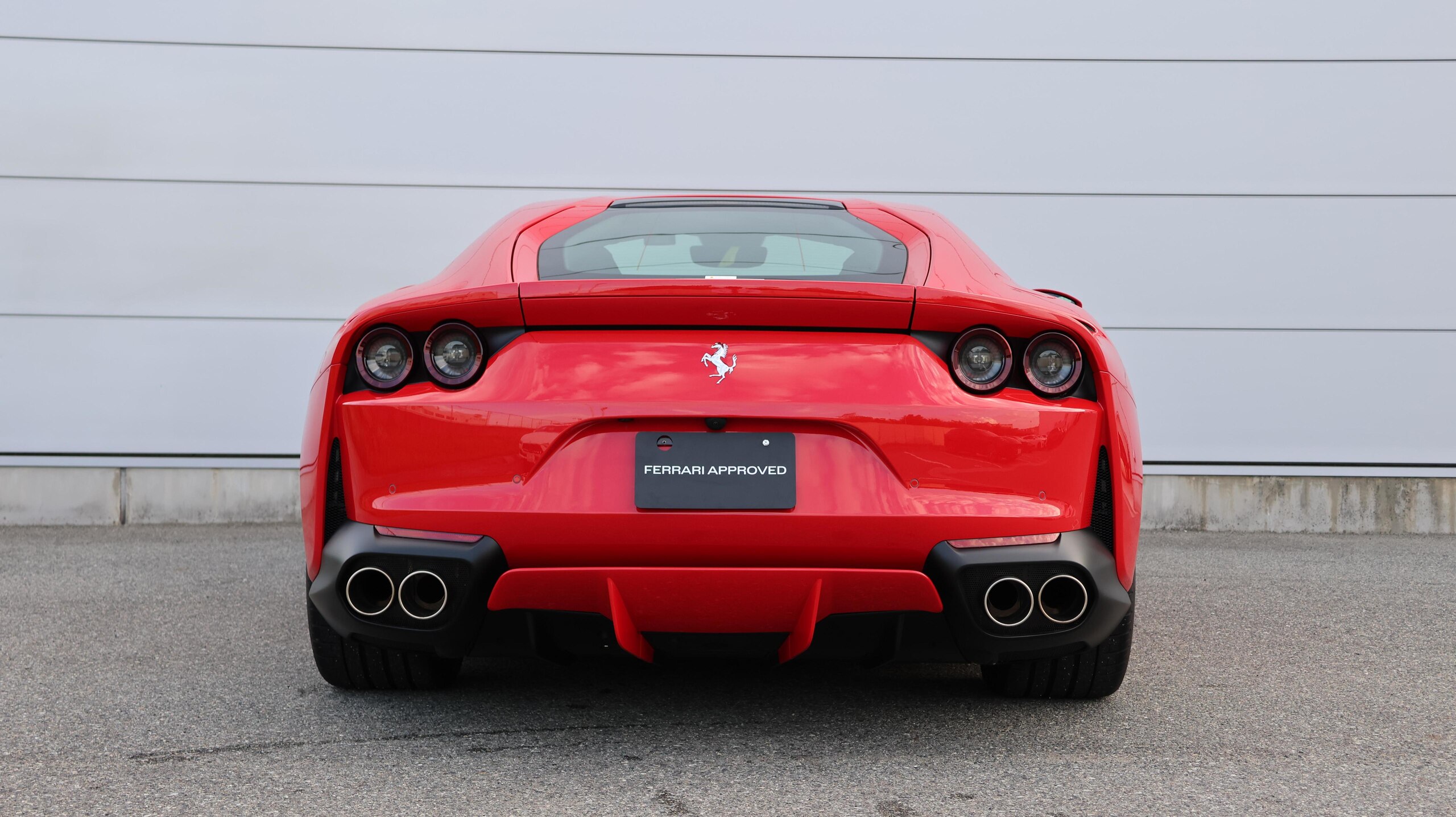 2020 Ferrari 812 Superfast — Photo 21 / 29