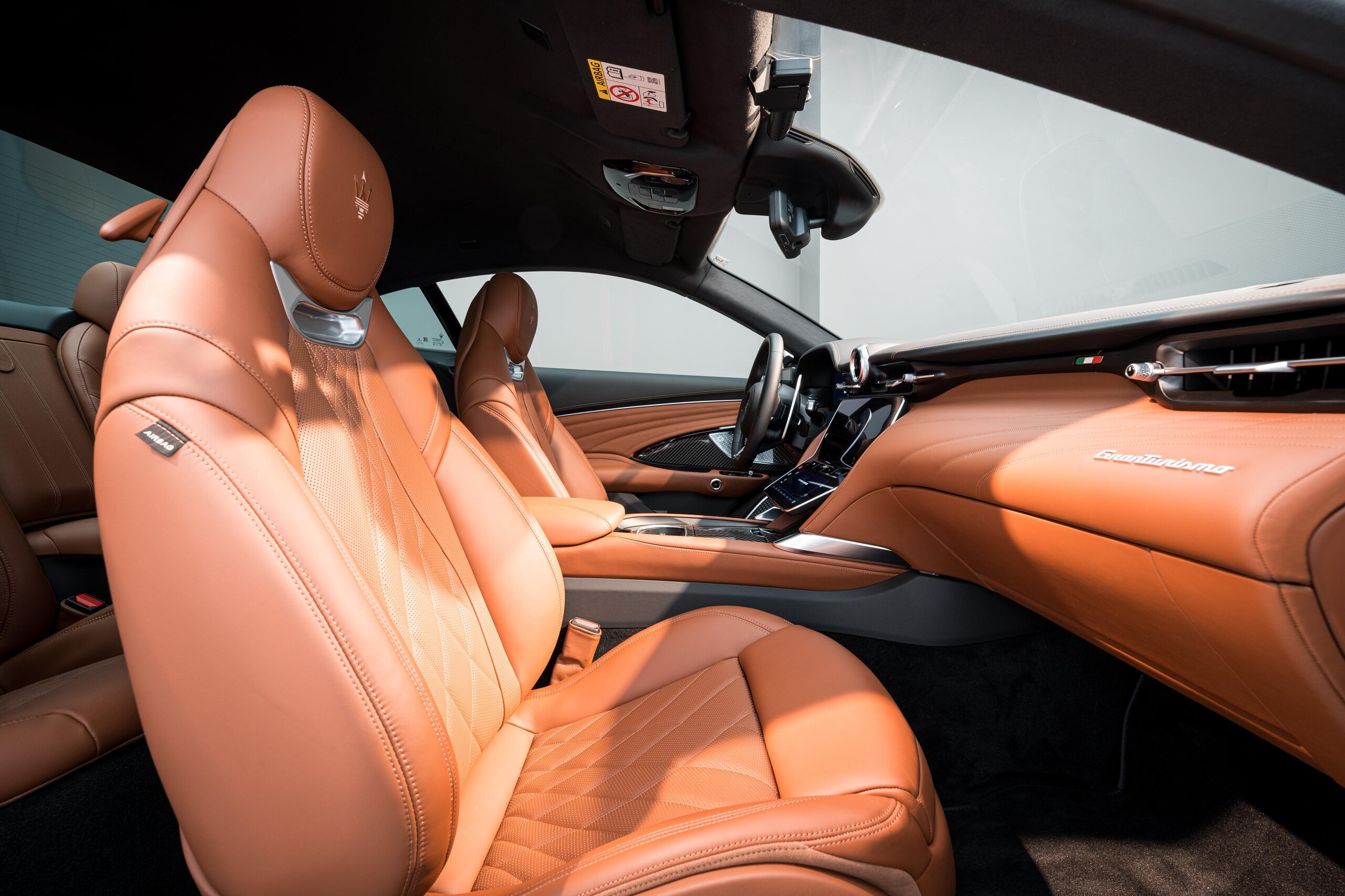 2024 Maserati GranTurismo Modena — Photo 12 / 16