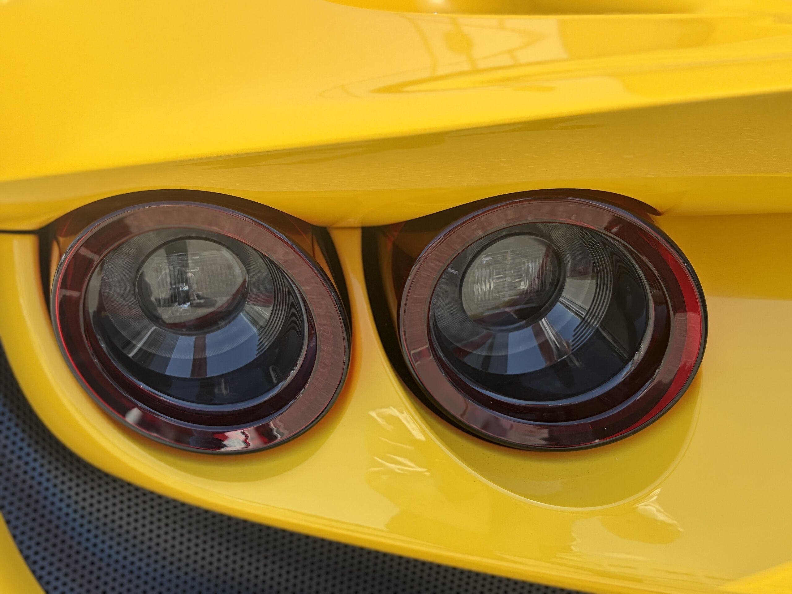 2021 Ferrari F8 Spider — Photo 19 / 37