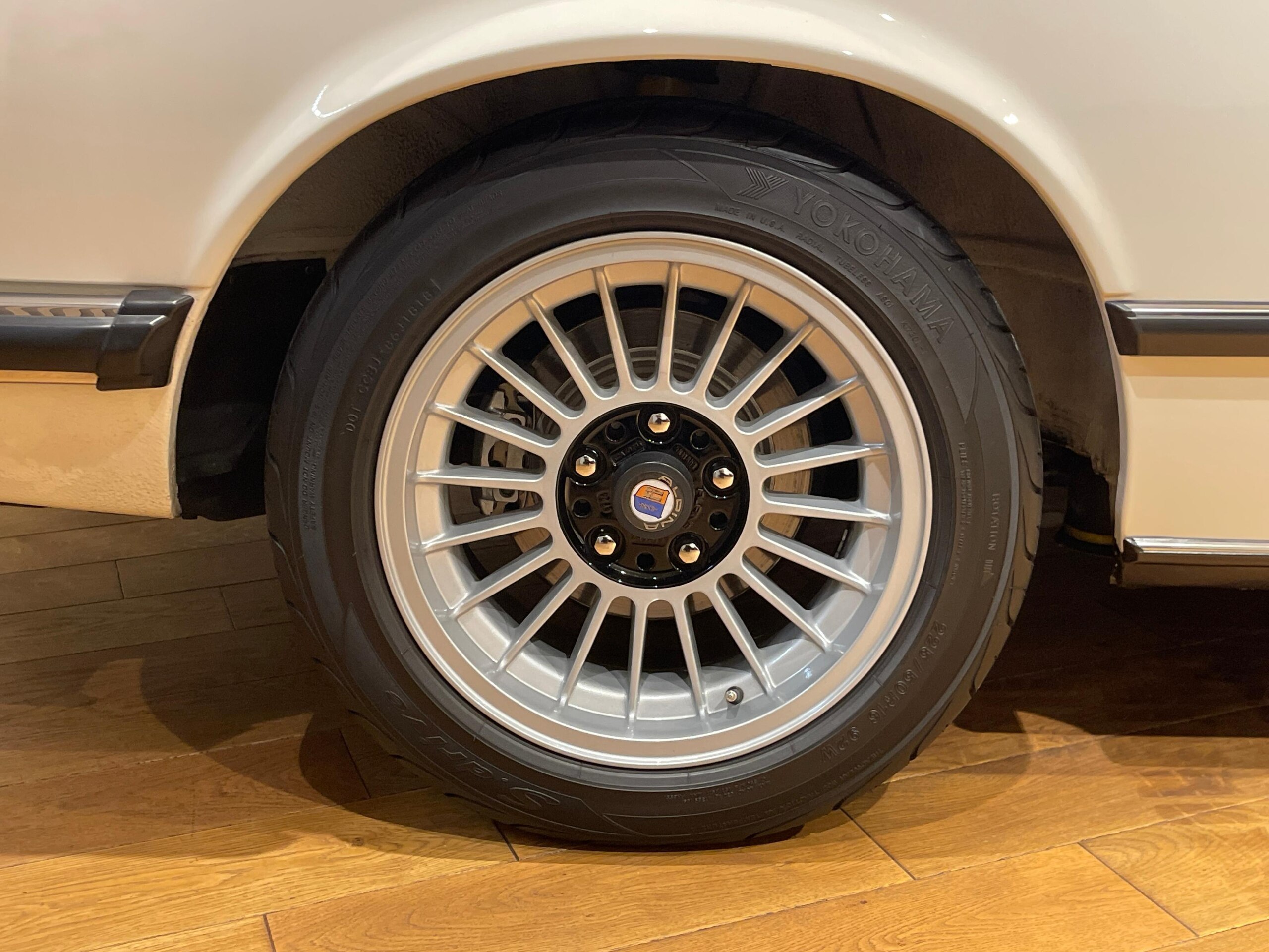 1986 BMW Alpina B7 TURBO — Photo 18 / 20