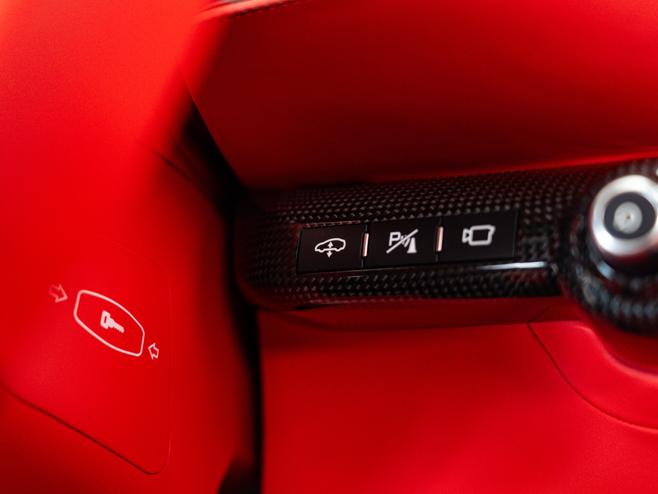2022 Ferrari 812GTS — Photo 25 / 51