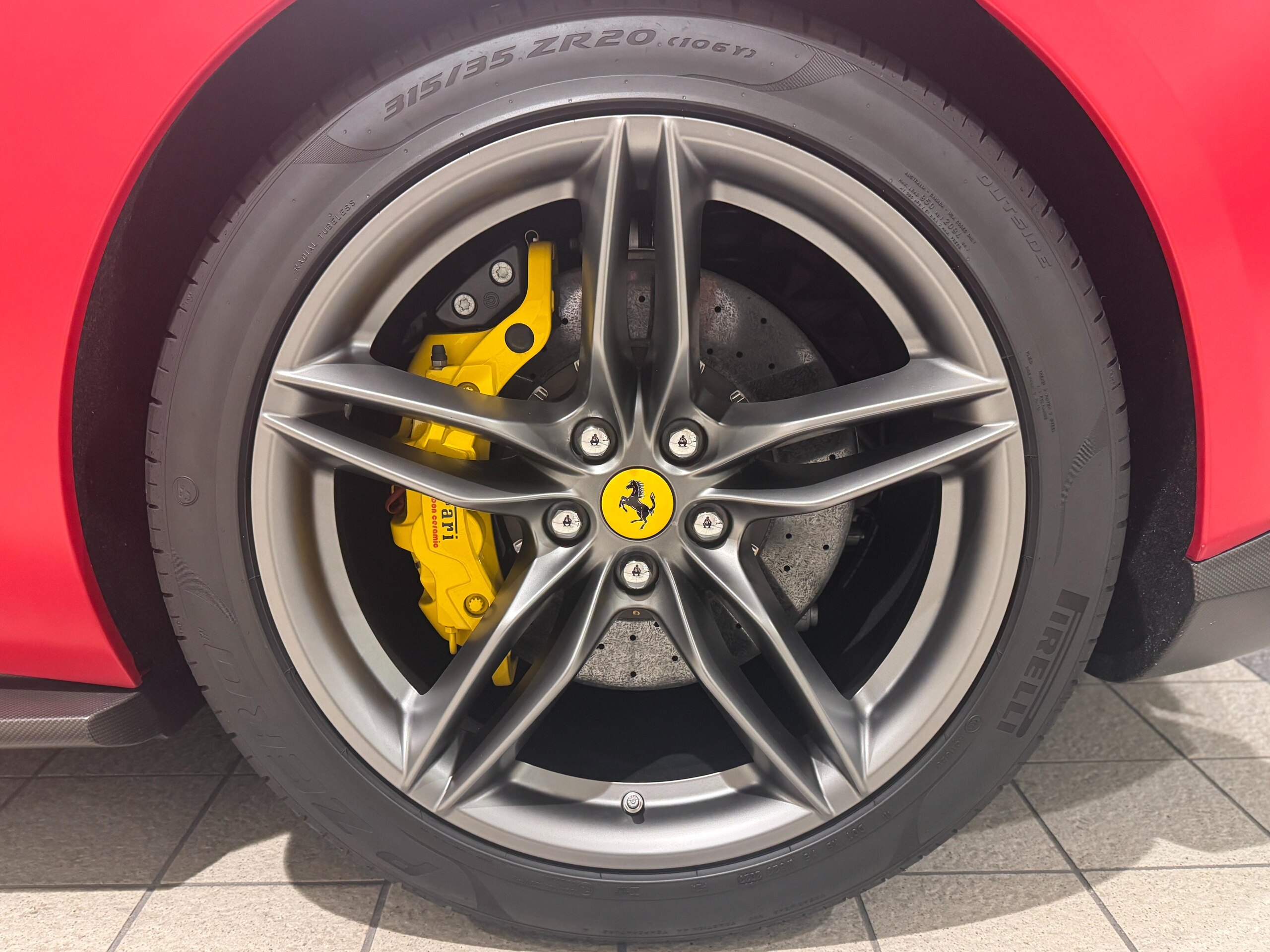 2023 Ferrari 812GTS — Photo 27 / 28