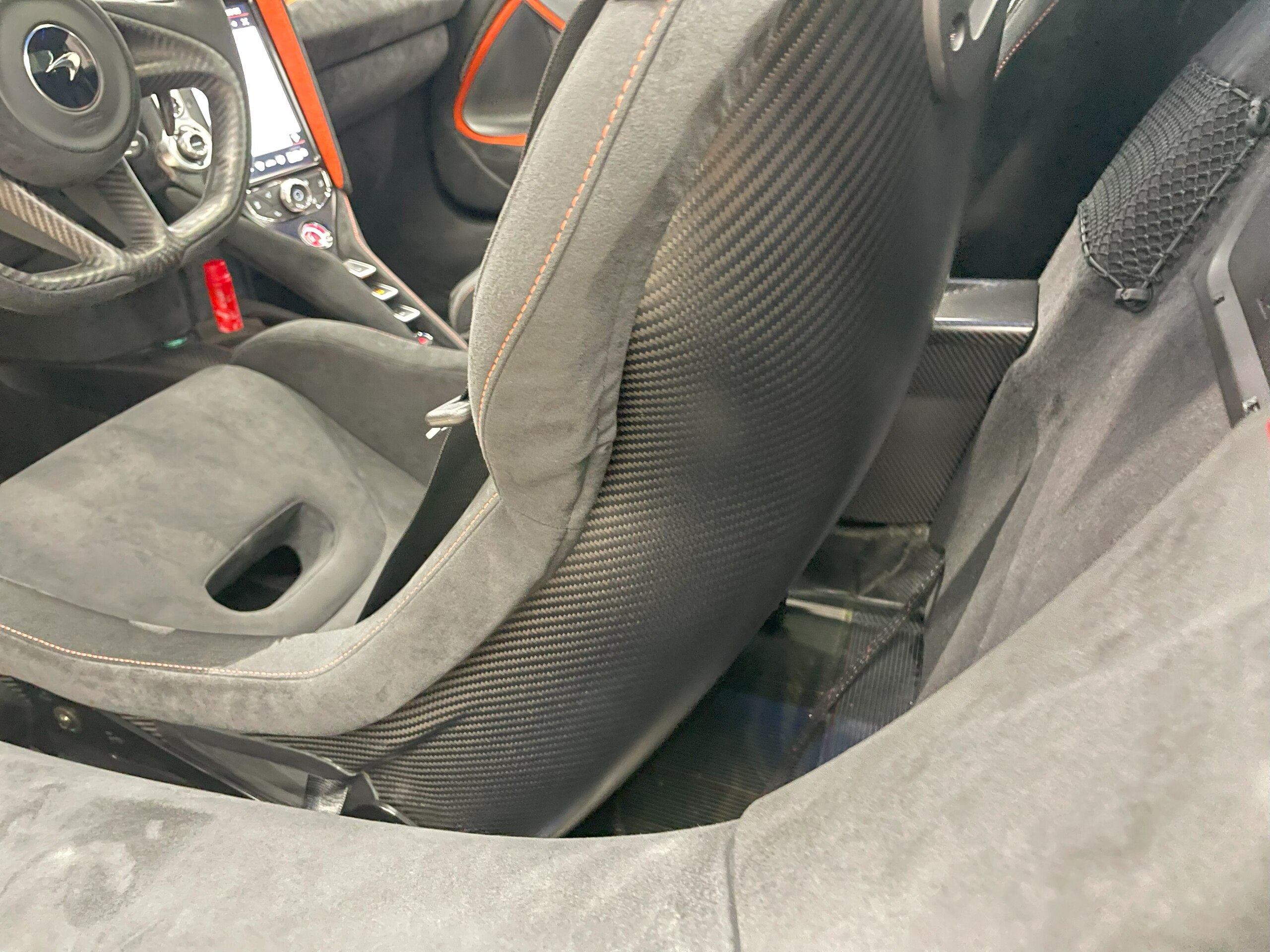 2022 McLaren 765LT Spider — Photo 13 / 20