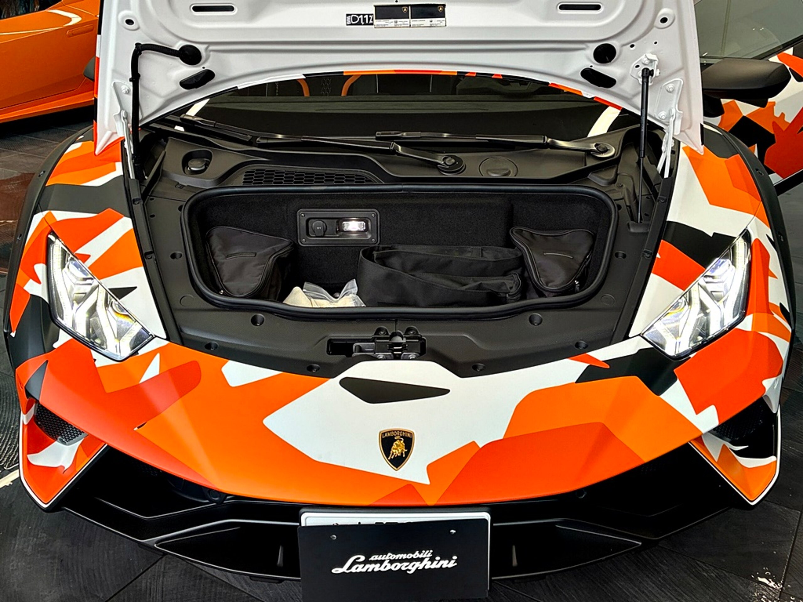 2024 Lamborghini Huracán Sterrato — Photo 16 / 16