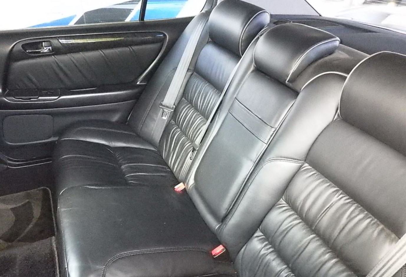 1999 Toyota Aristo V300 — Photo 7 / 8