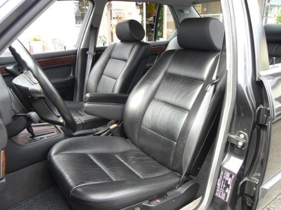 1990 BMW 750i — Photo 14 / 22
