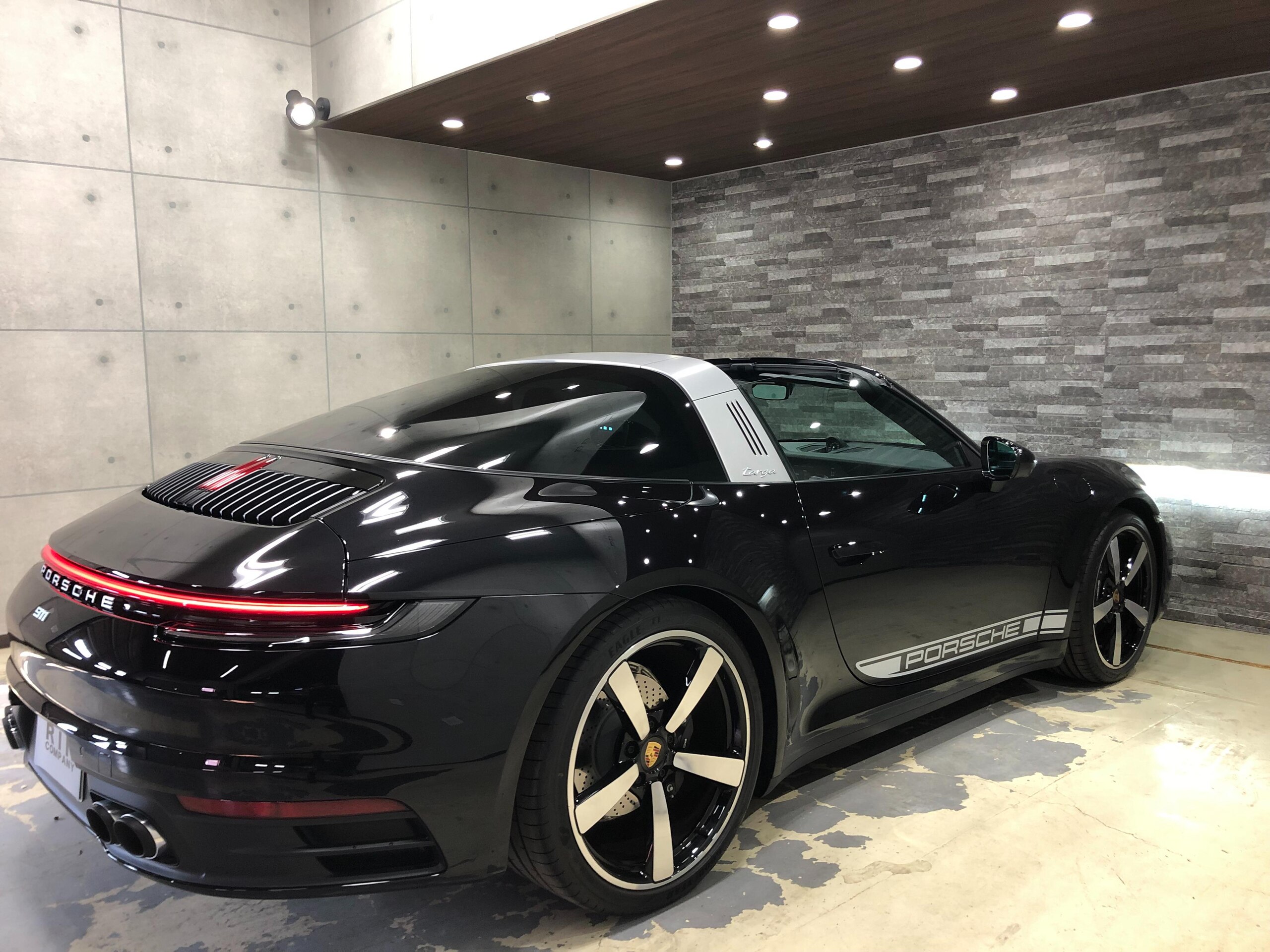 2024 Porsche 911 Targa 4 — Photo 6 / 26