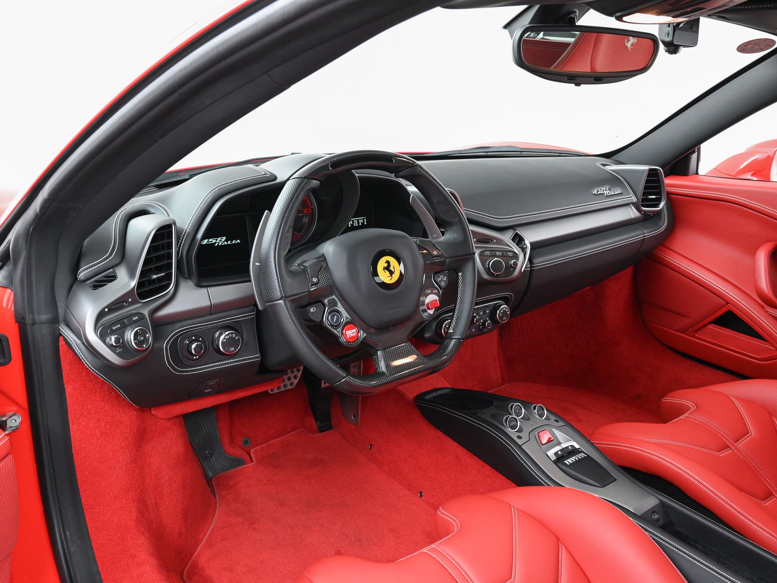 2014 Ferrari 458 Italia F1 DCT — Photo 8 / 20