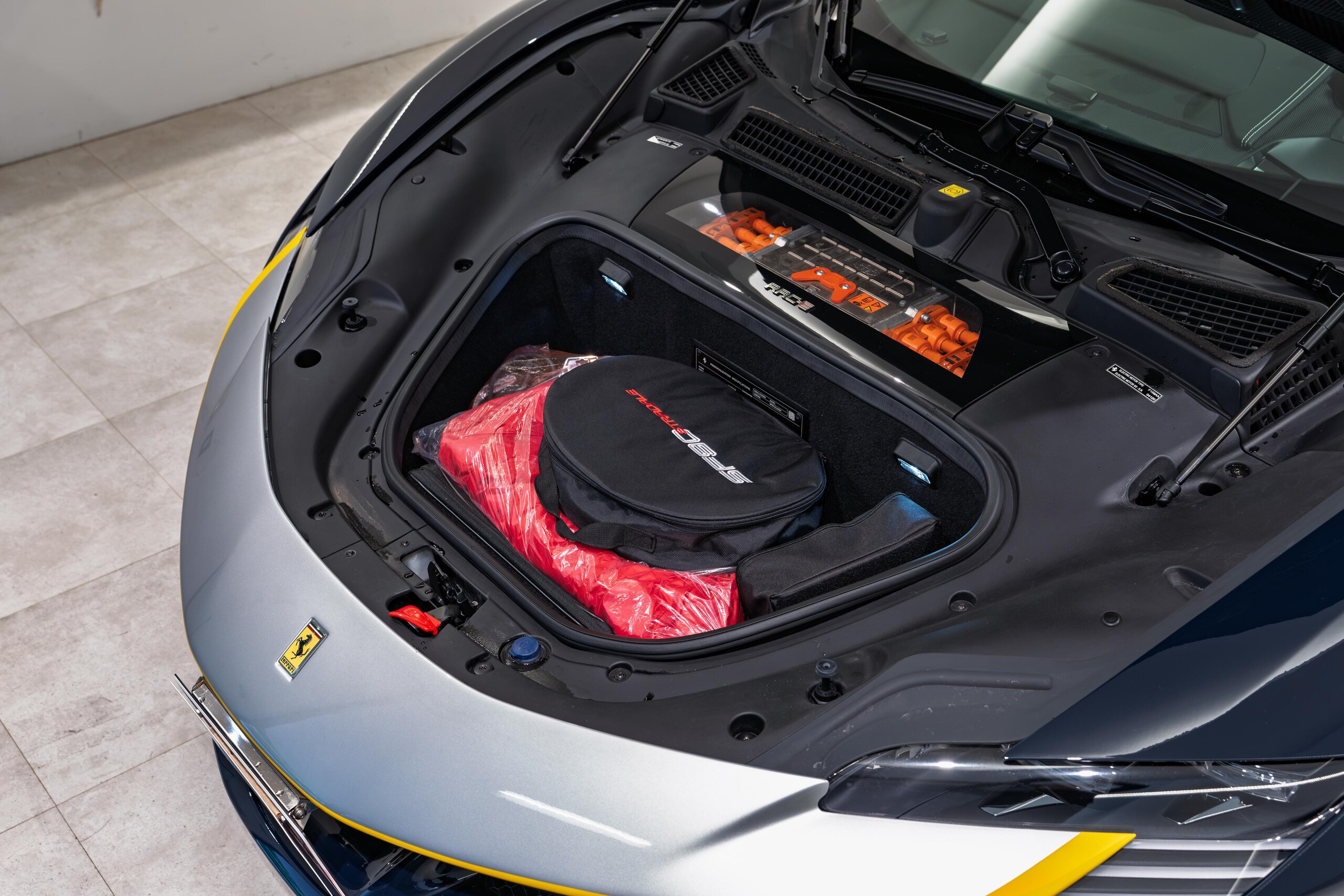 2021 Ferrari SF90 Stradale — Photo 36 / 38