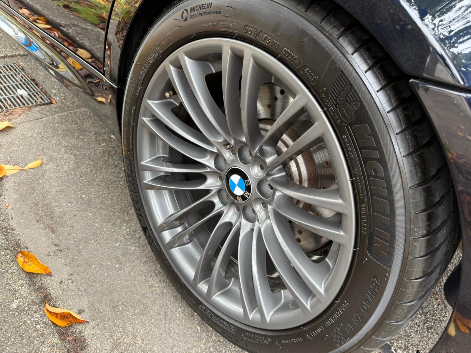 2011 BMW M3 Sedan — Photo 13 / 22