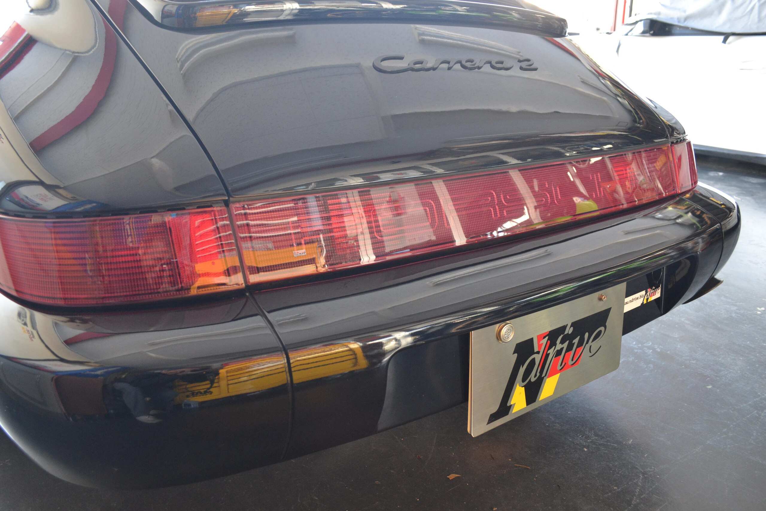 1990 Porsche 911 Carrera 2 — Photo 6 / 18