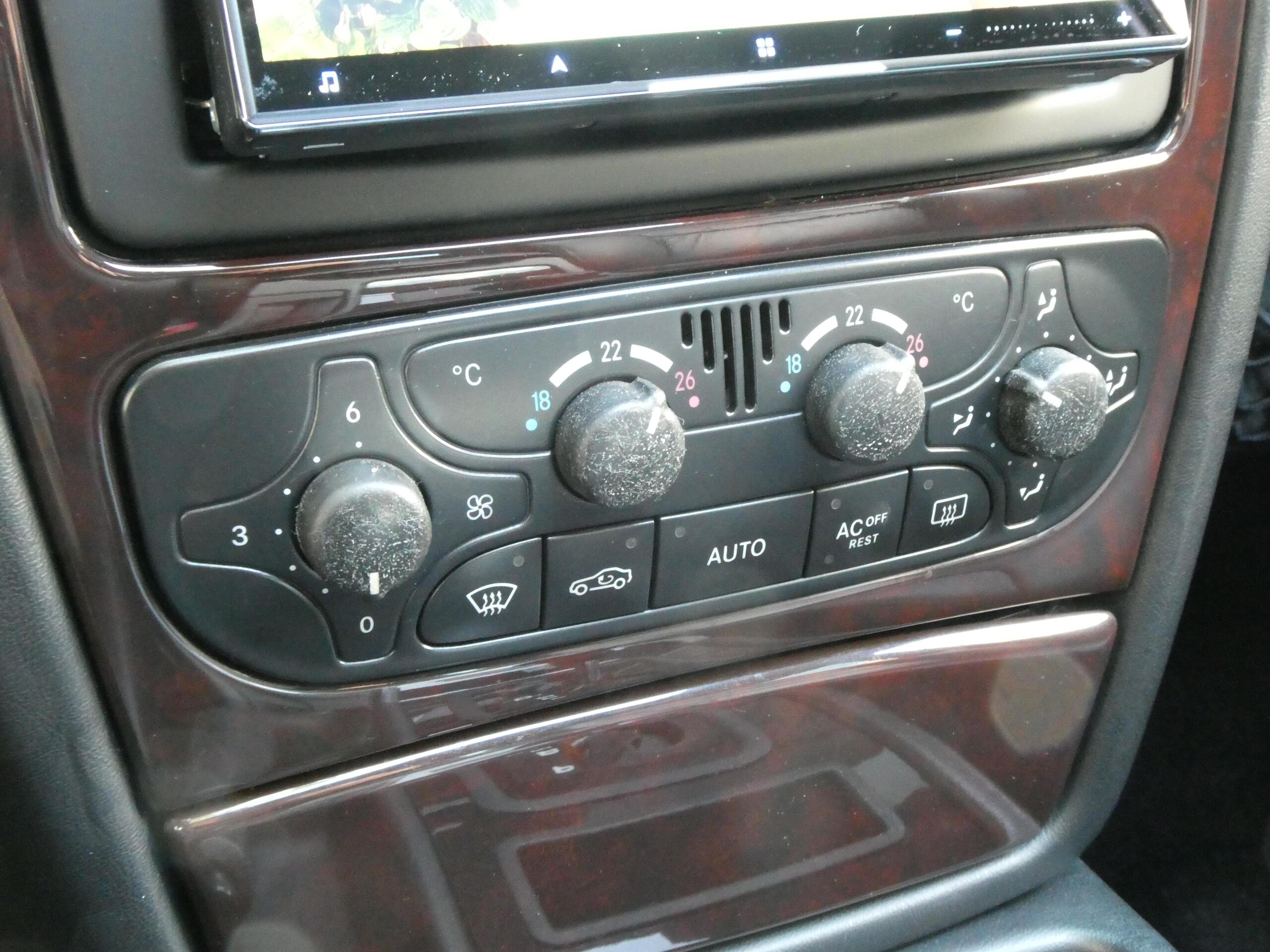 2003 Mercedes Benz G320 — Photo 15 / 28