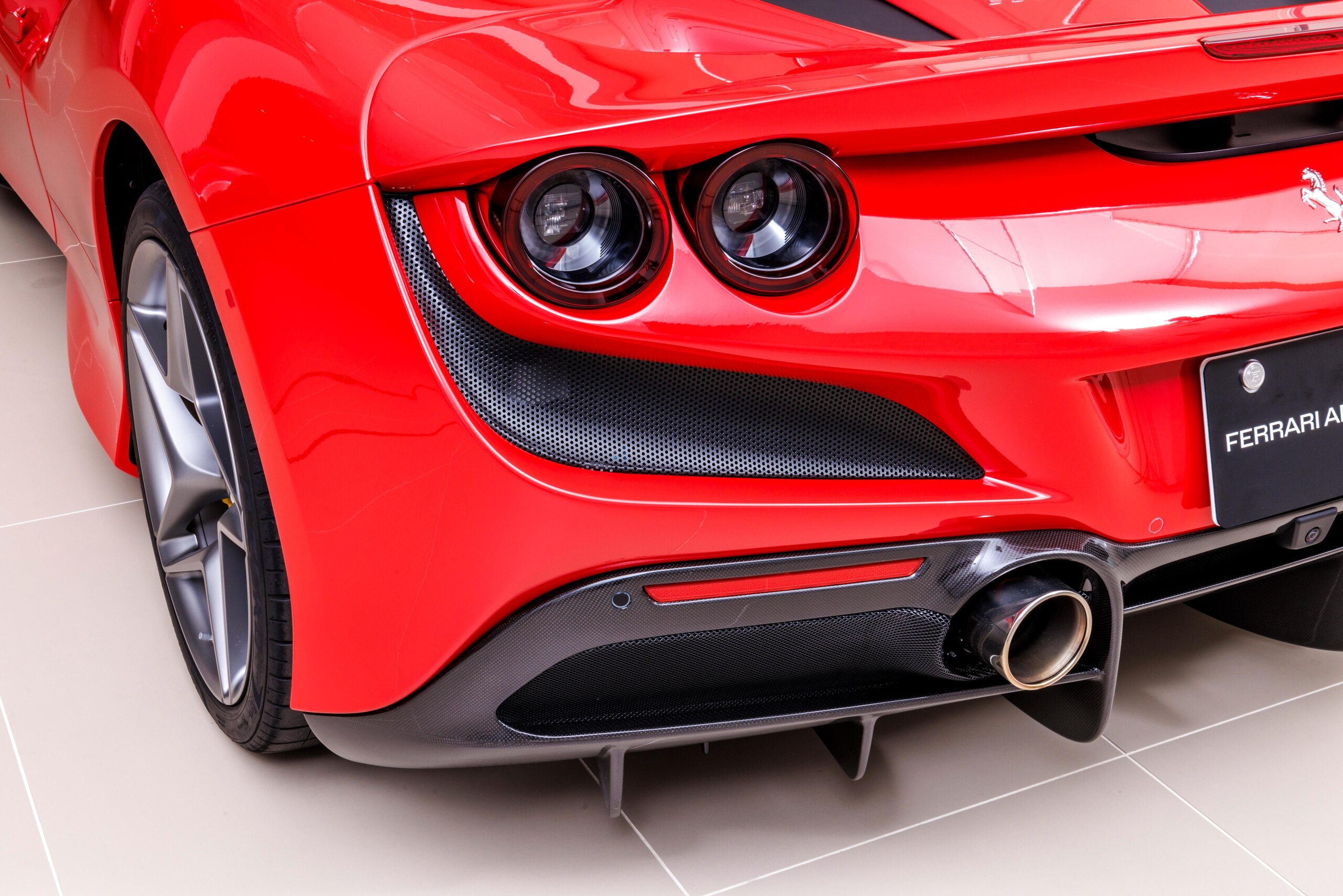 2022 Ferrari F8 Spider — Photo 35 / 42