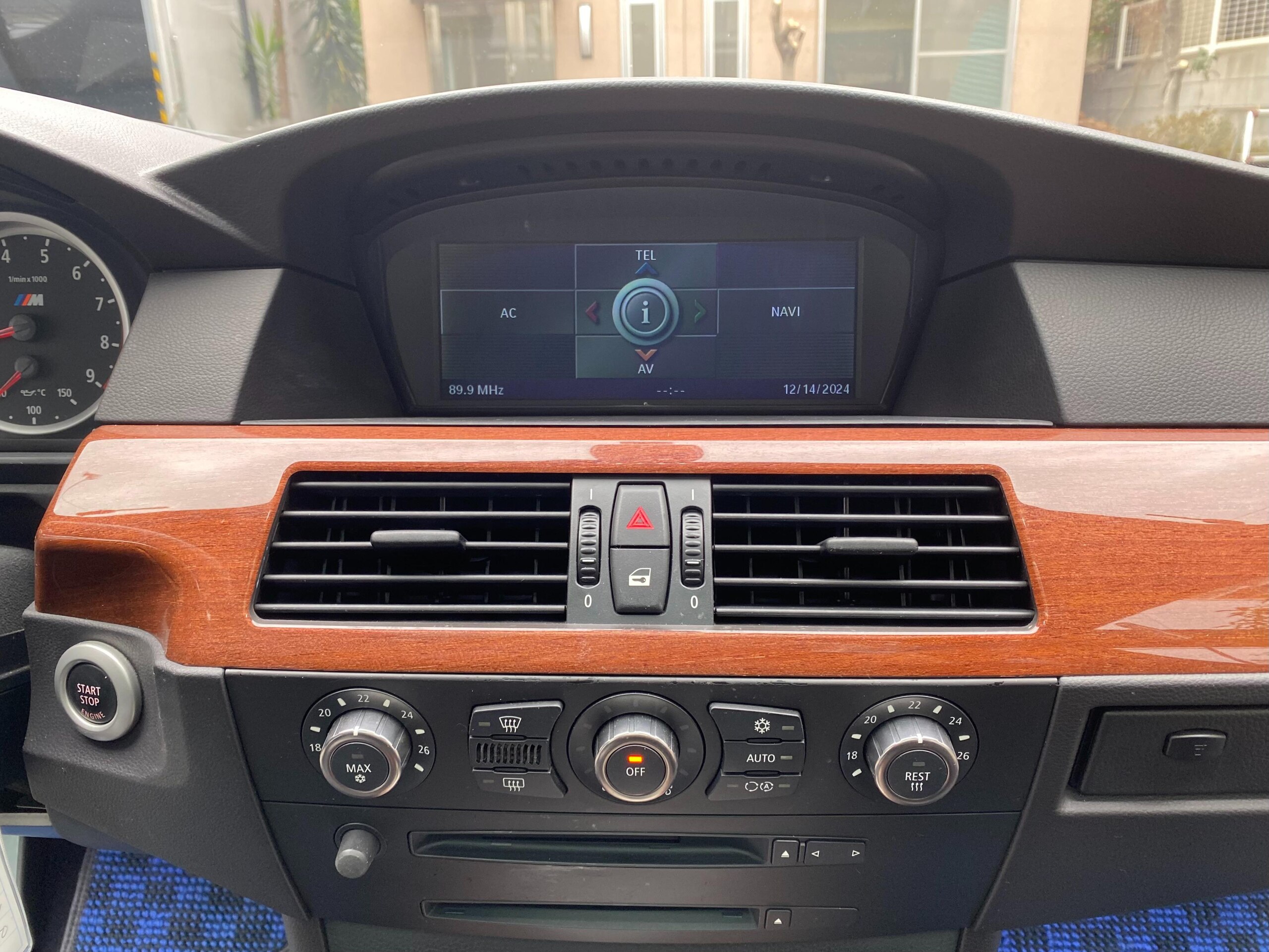 2006 BMW M5 — Photo 15 / 27