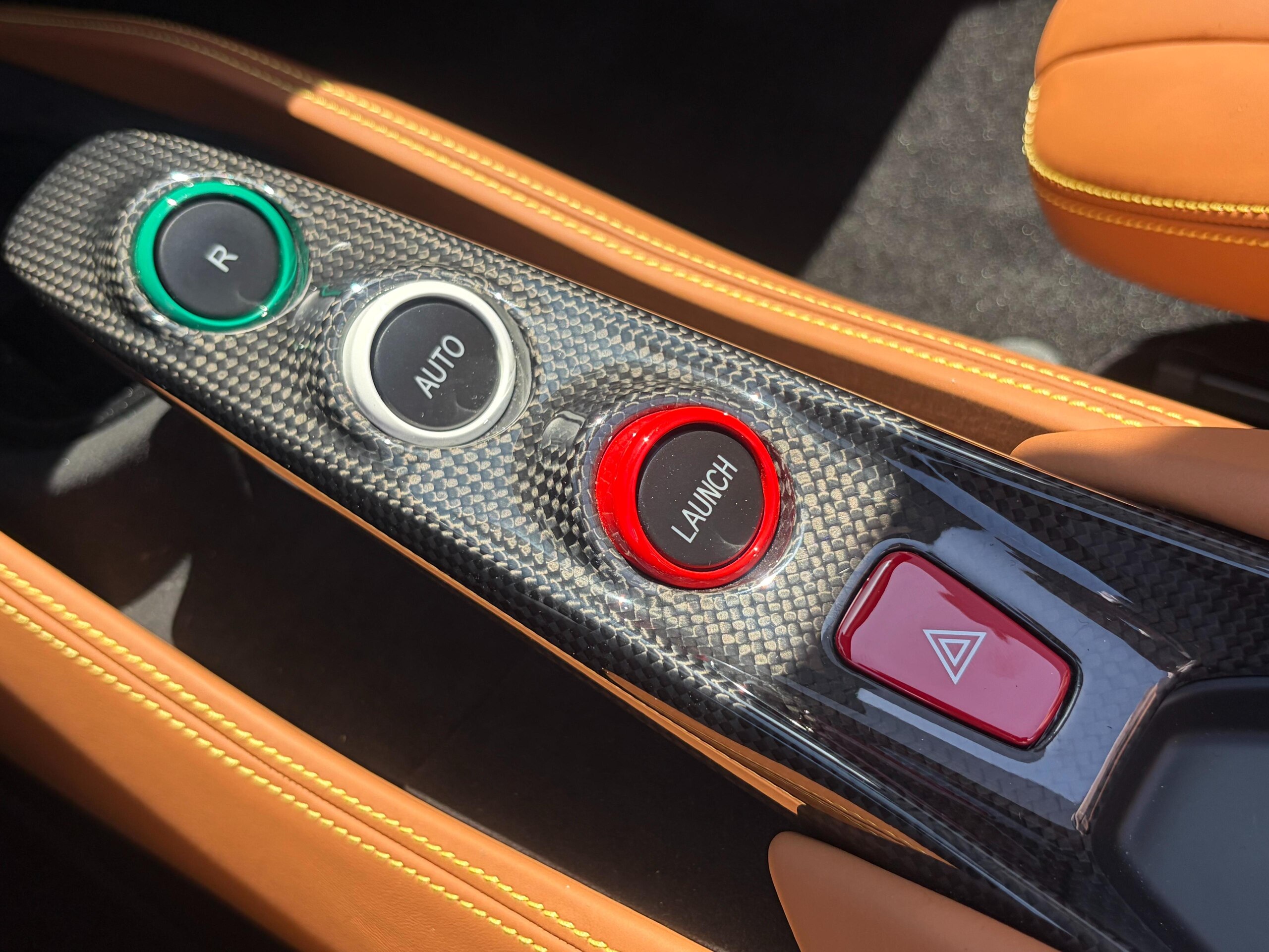 2021 Ferrari F8 Spider — Photo 9 / 37