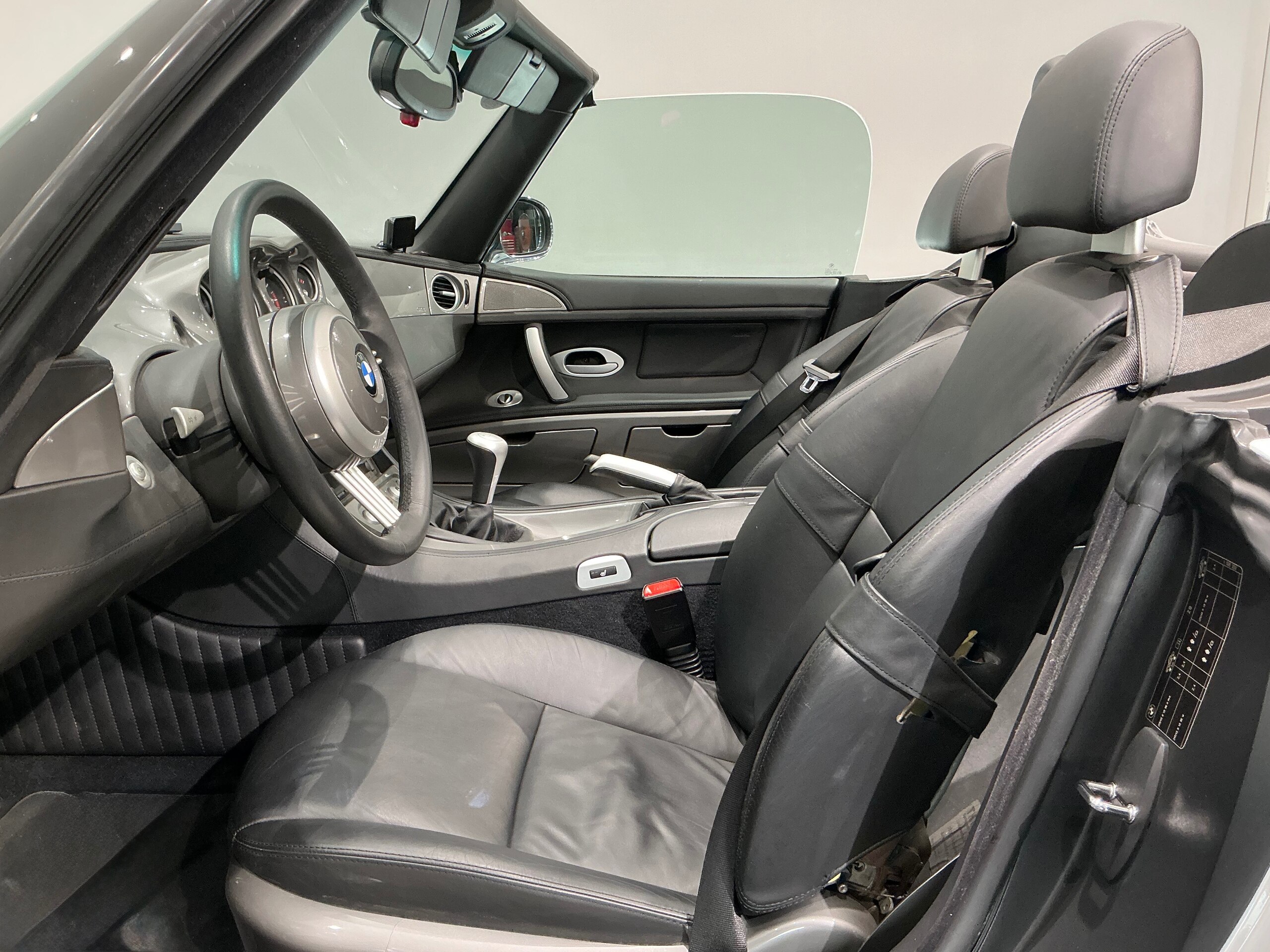 2000 BMW Z8 — Photo 10 / 19