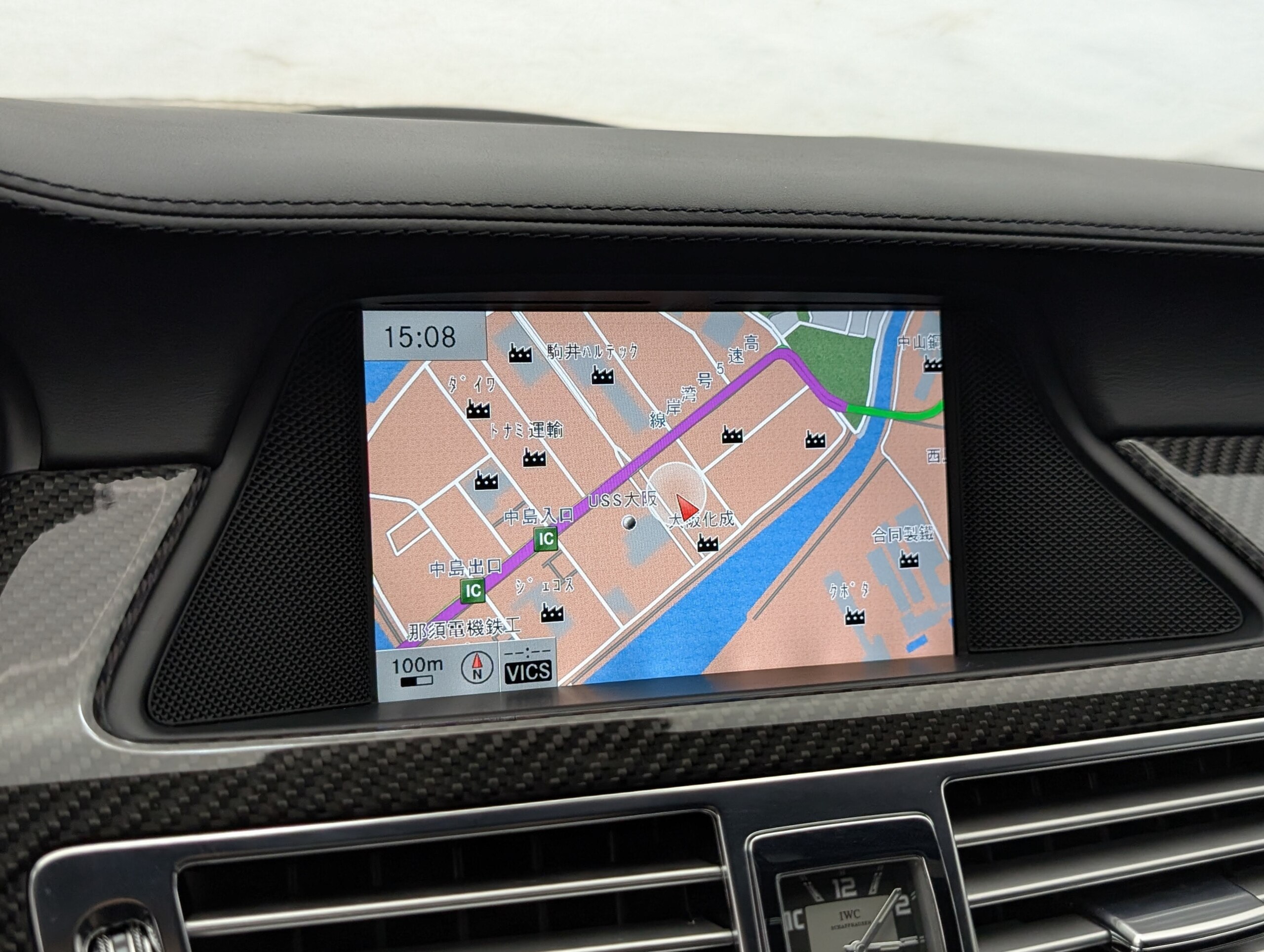 2012 Mercedes Benz CLS63 AMG — Photo 16 / 38