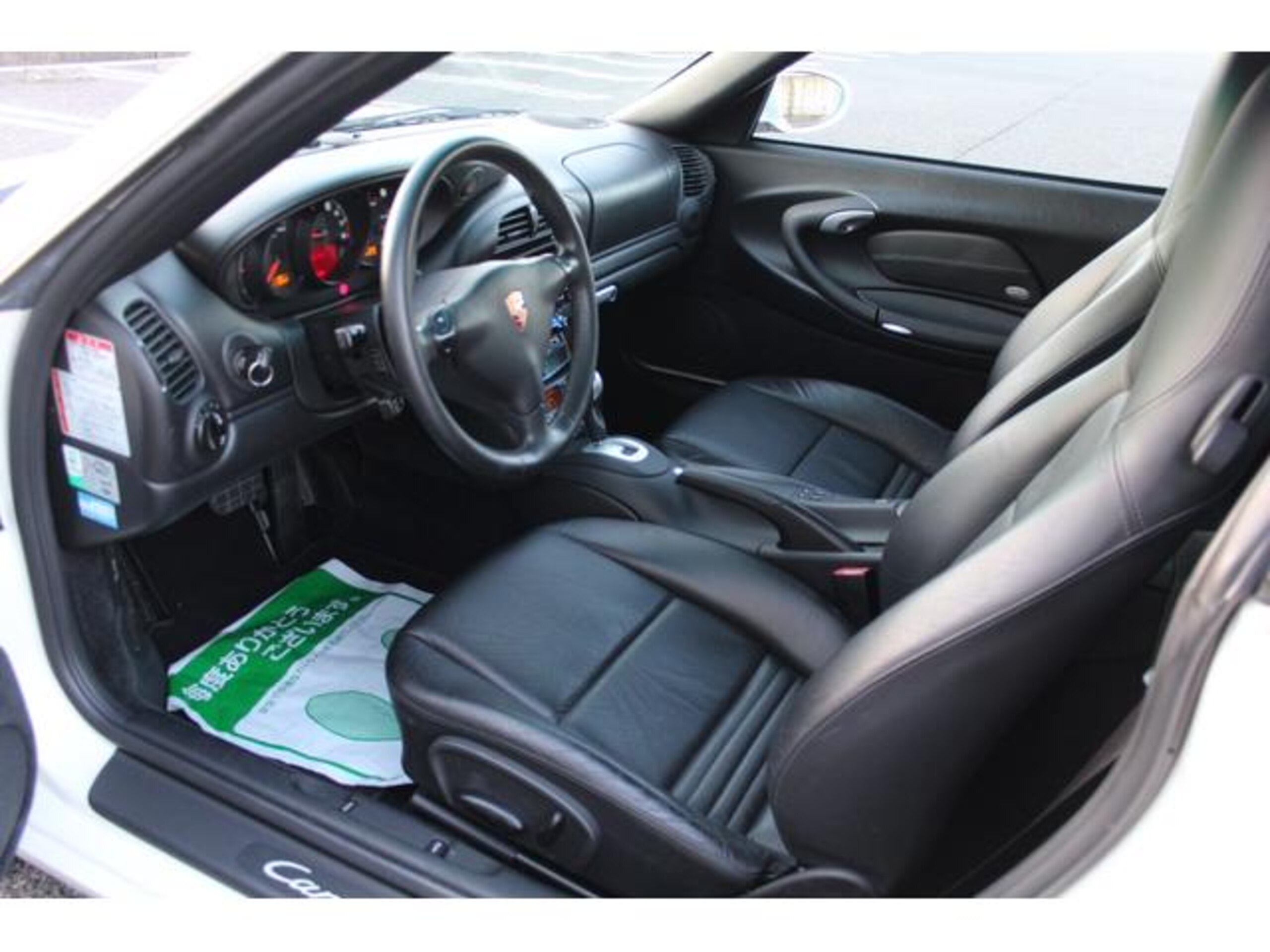 2004 Porsche 911 Carrera — Photo 10 / 20