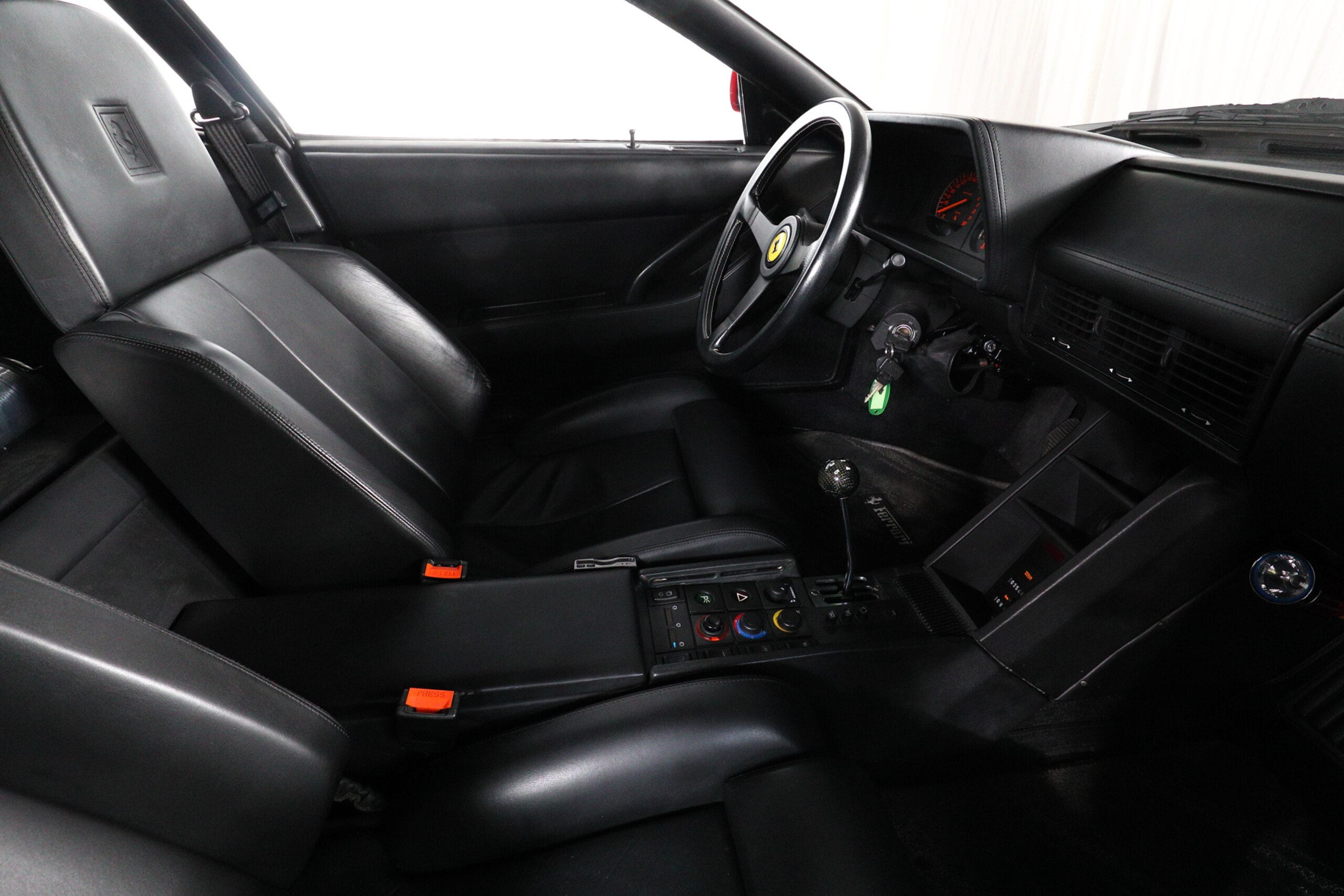 1991 Ferrari Testarossa — Photo 41 / 63