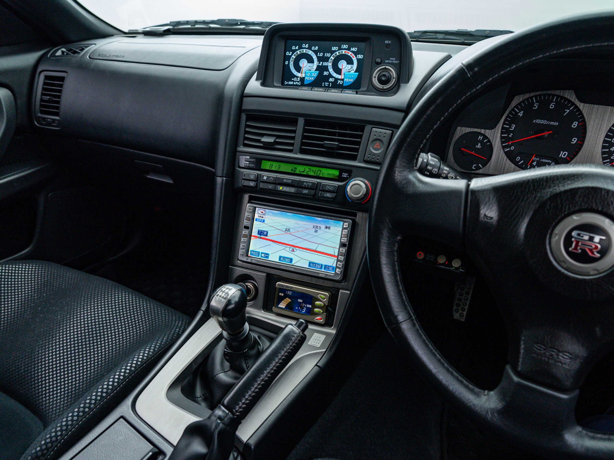 2002 Other Nissan — Photo 10 / 20