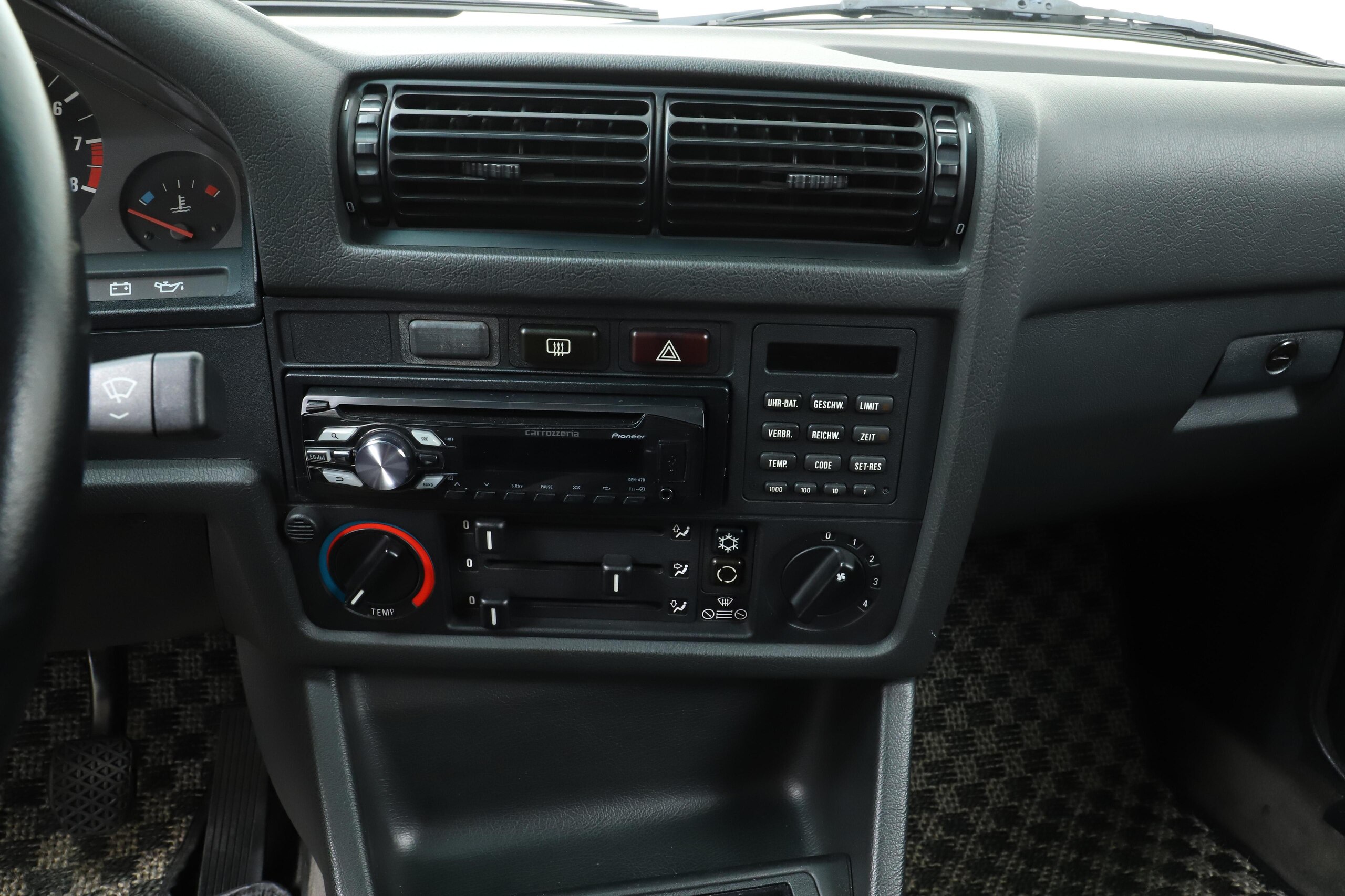 1987 BMW M3 Coupe — Photo 14 / 15
