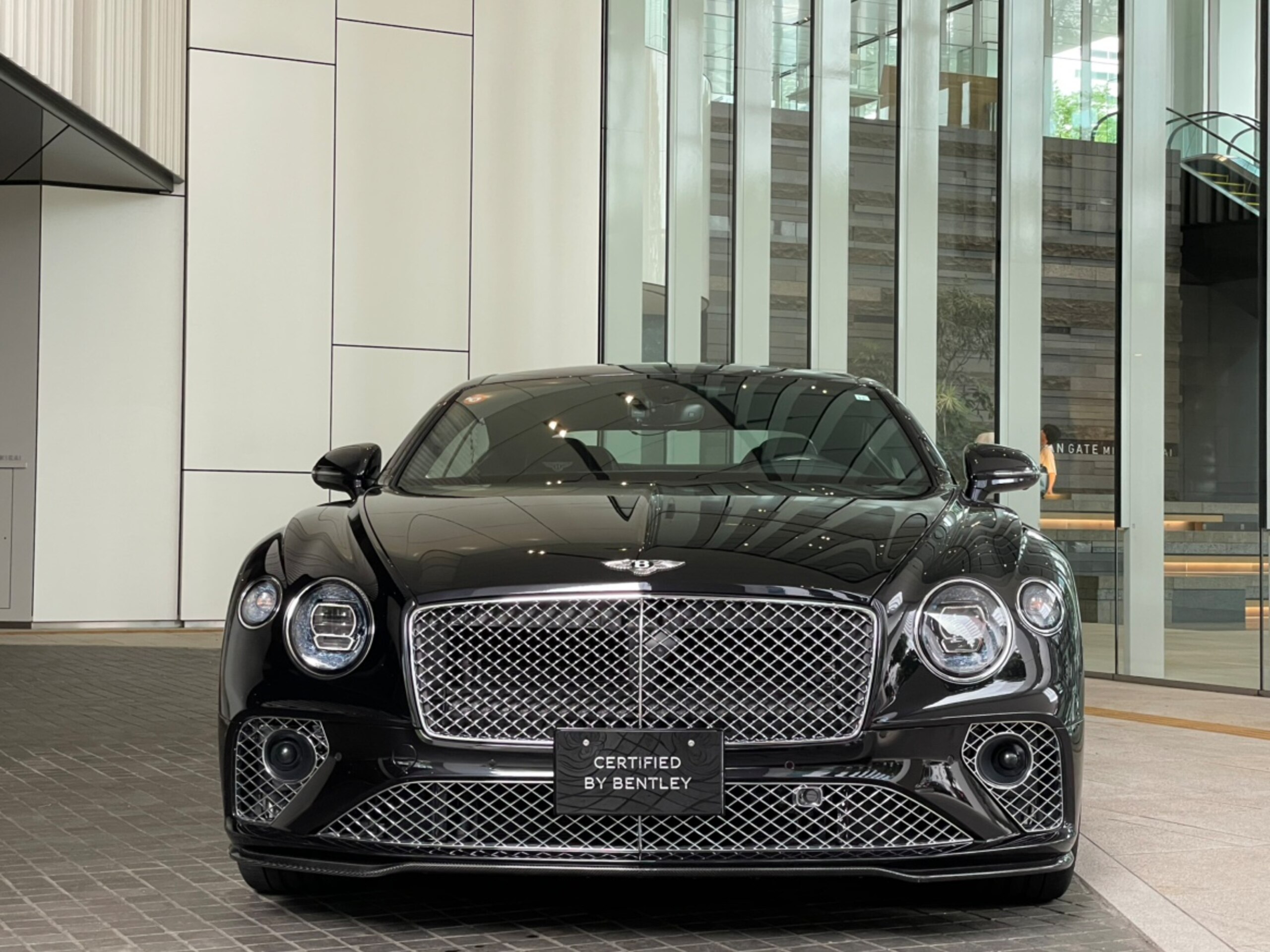 2023 Bentley Continental GT 4.0 Onyx exterior for sale in Japan