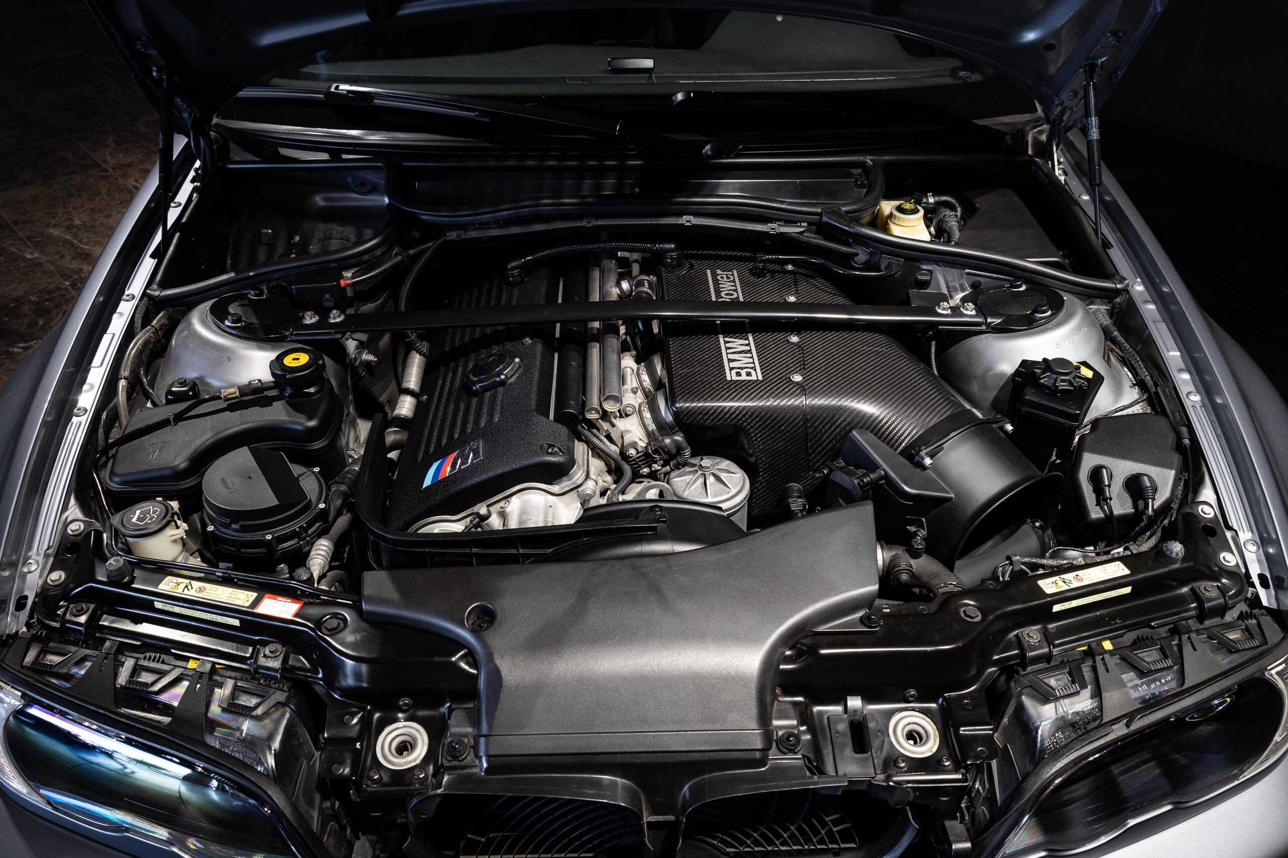 2004 BMW M3 CSL — Photo 27 / 28
