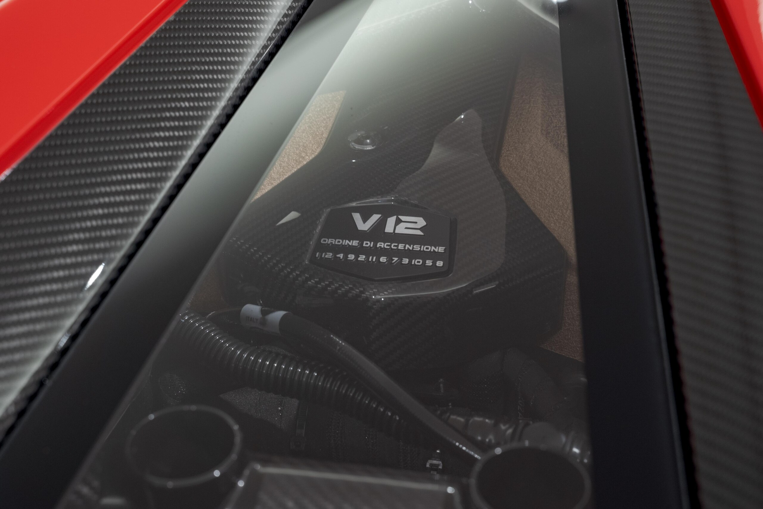 2021 Lamborghini Aventador SVJ Roadster — Photo 25 / 35