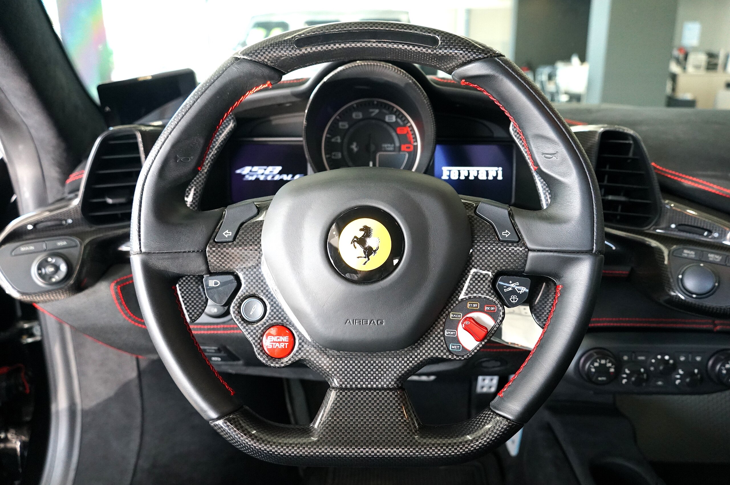 2015 Ferrari 458 Speciale — Photo 6 / 45