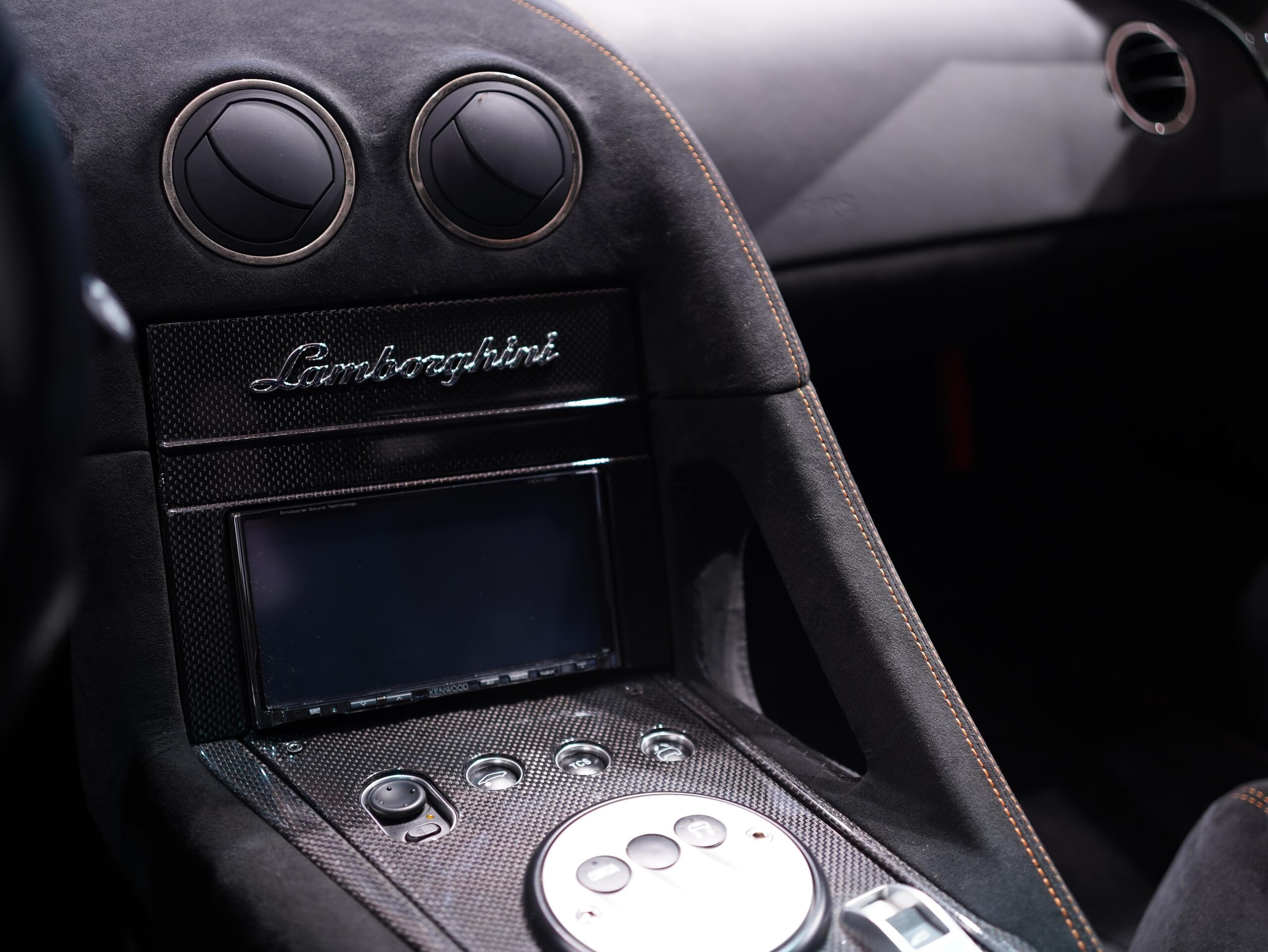 2009 Lamborghini Murcielago LP670-4 SV — Photo 12 / 23